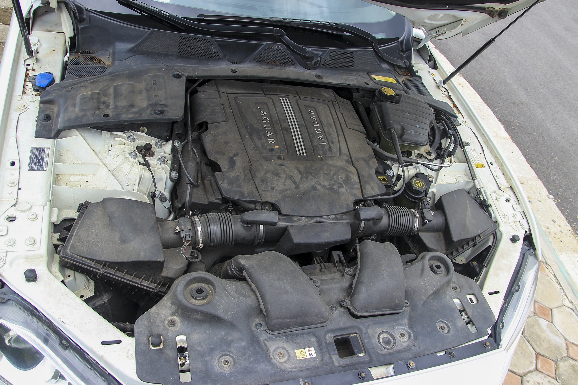 Jaguar,  XJL,  sedan hang sang,  xe cu anh 5