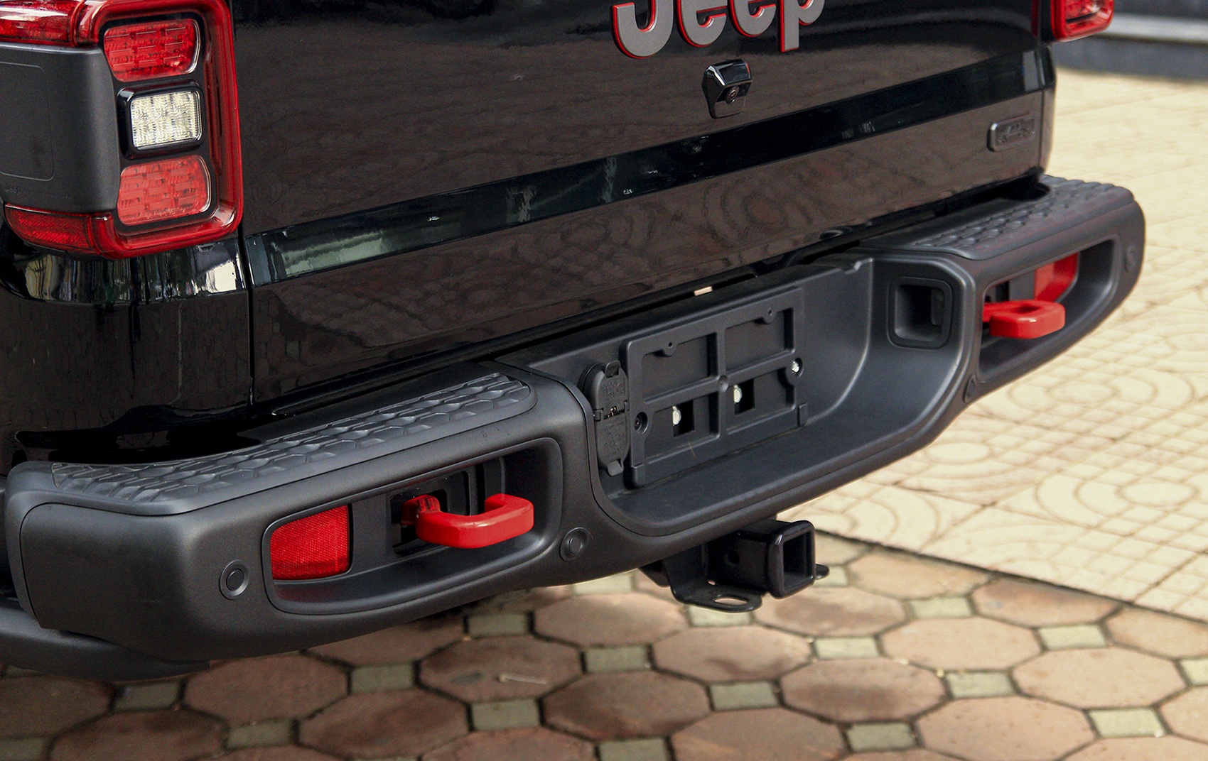 Jeep,  ban tai,  Gladiator,  xe mui tran anh 6