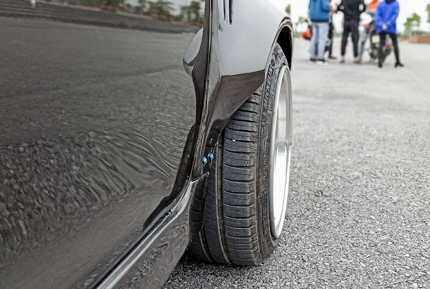 Morning,  xe co nho,  vanh,  lop anh 2