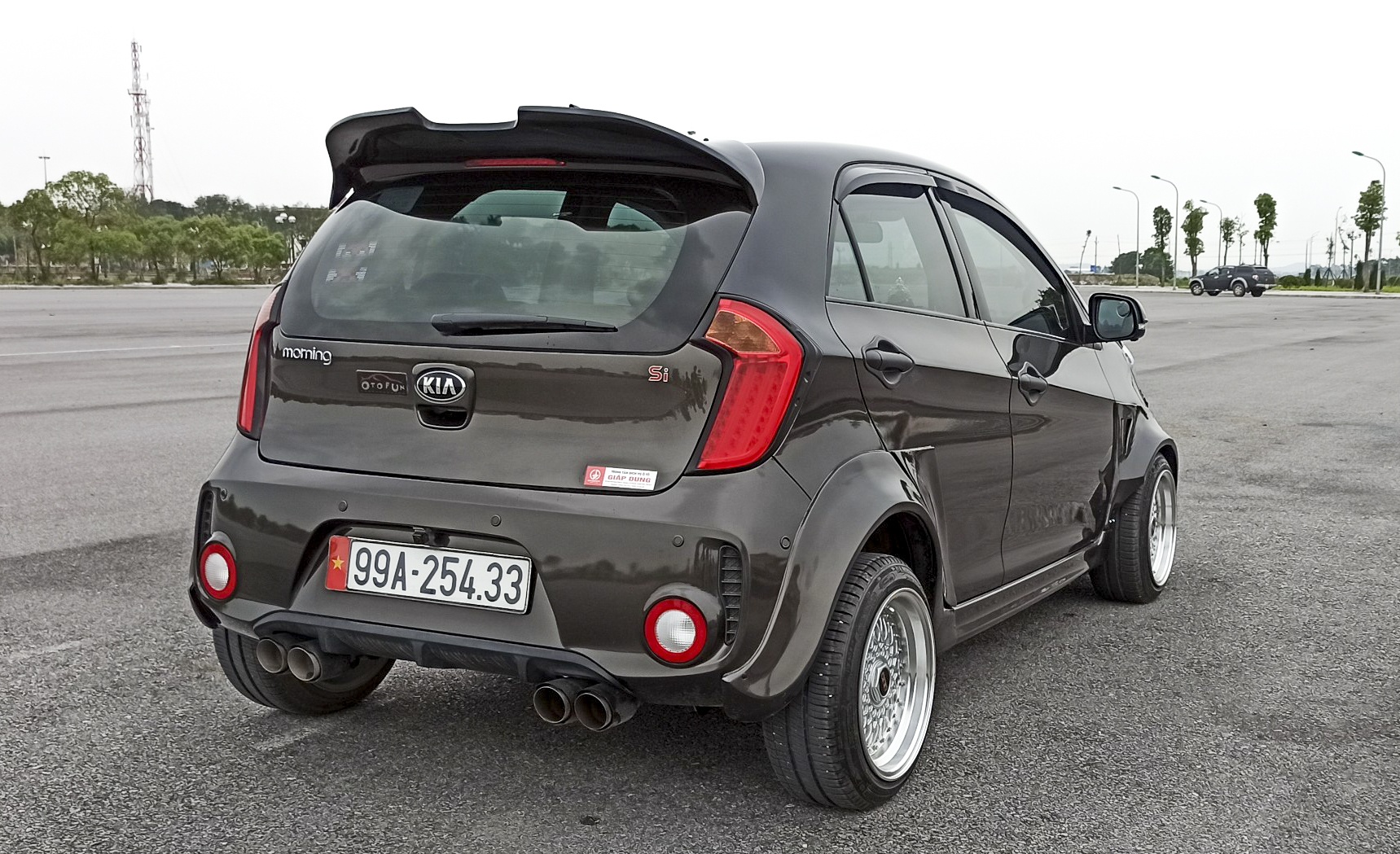 Morning,  xe co nho,  vanh,  lop anh 5