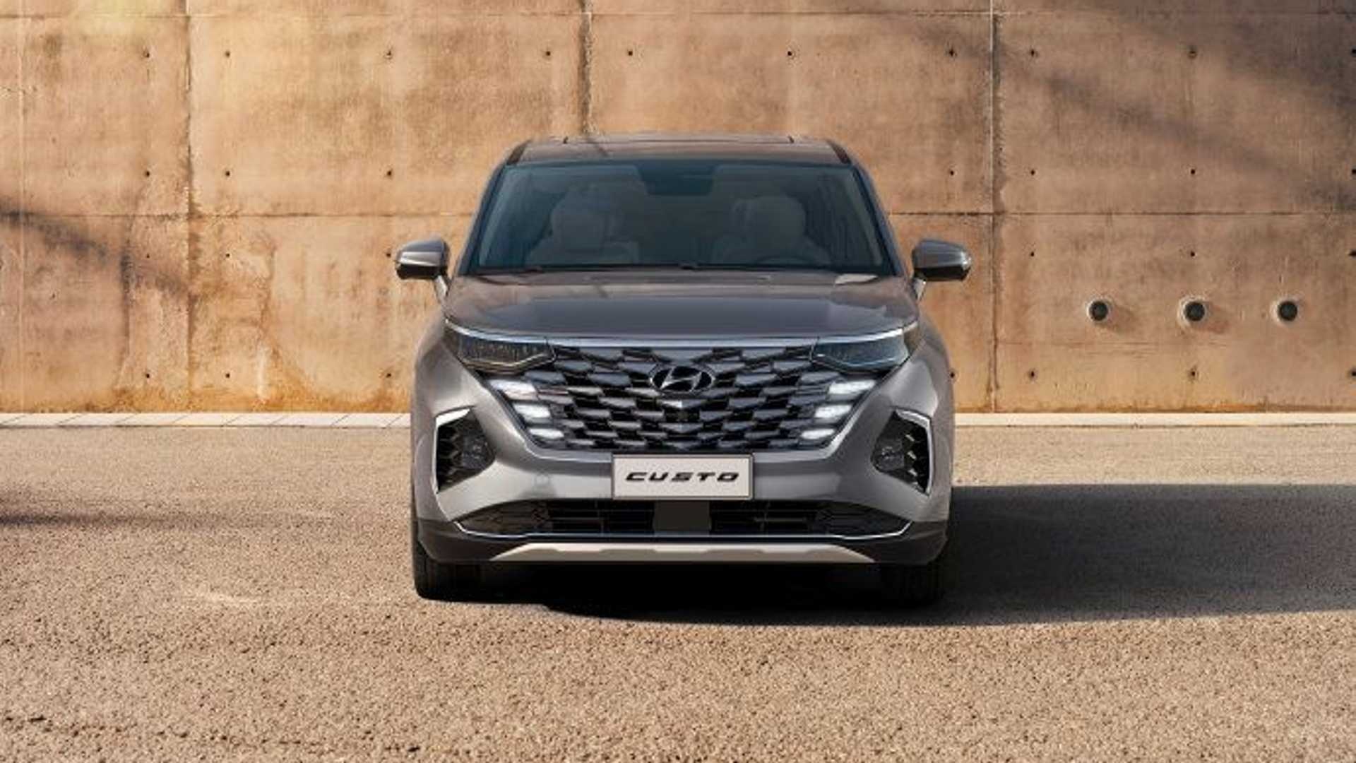 Hyundai,  Custo ảnh 1 Hyundai,  Custo anh 1