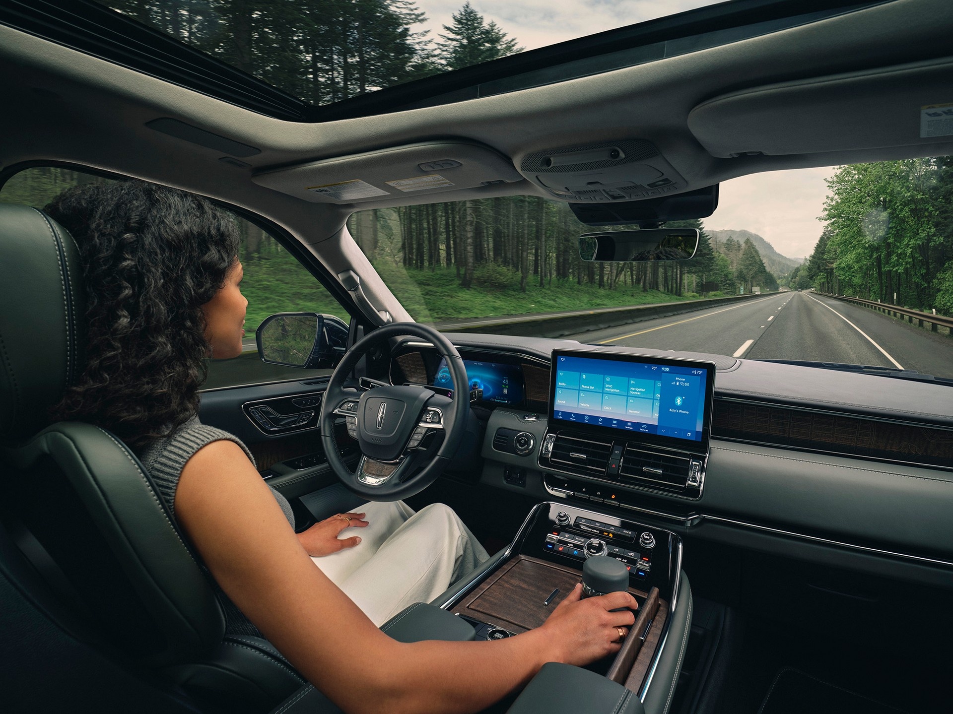 Lincoln,  Navigator,  SUV ảnh 3 Lincoln,  Navigator,  SUV anh 3