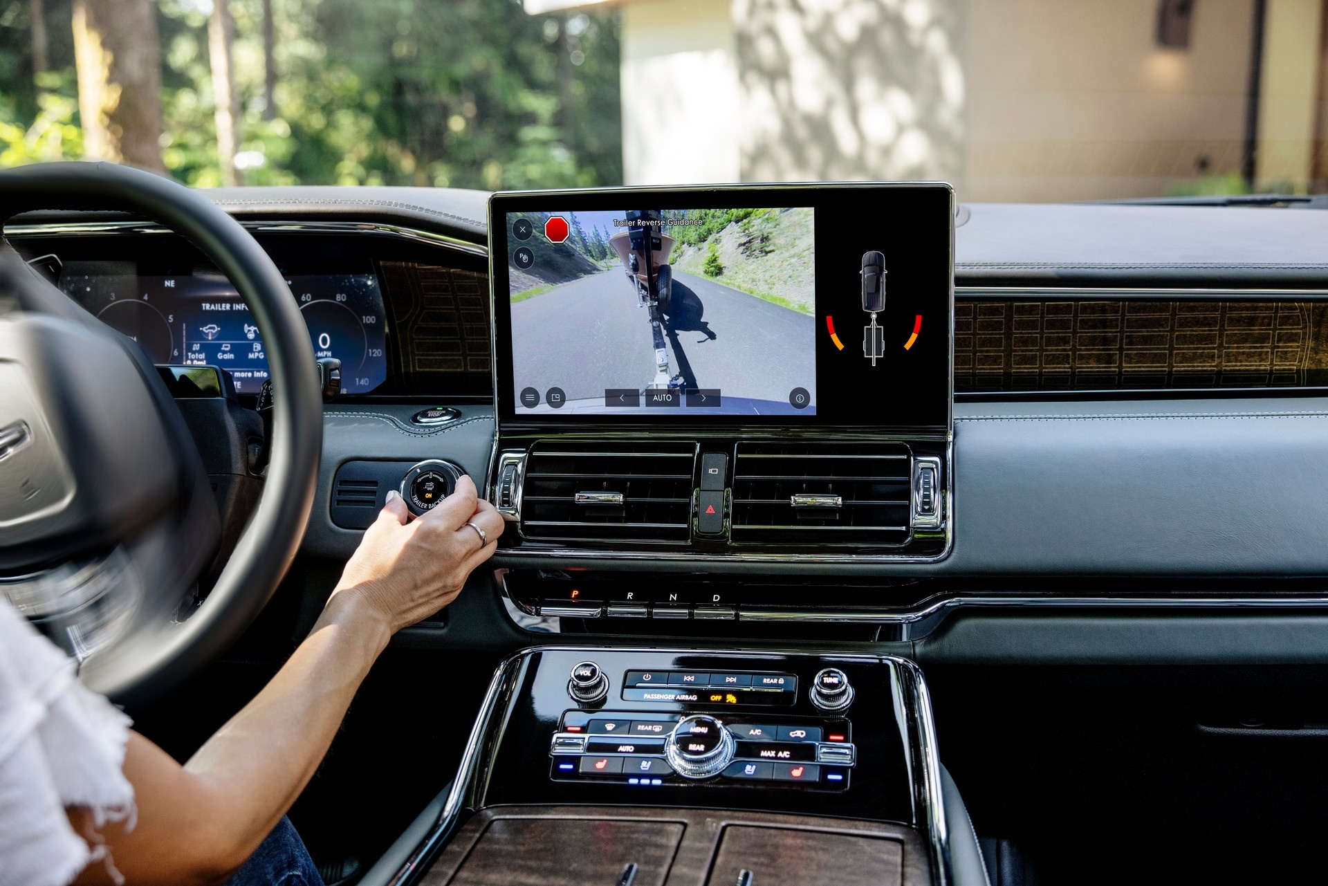 Lincoln,  Navigator,  SUV ảnh 4 Lincoln,  Navigator,  SUV anh 4