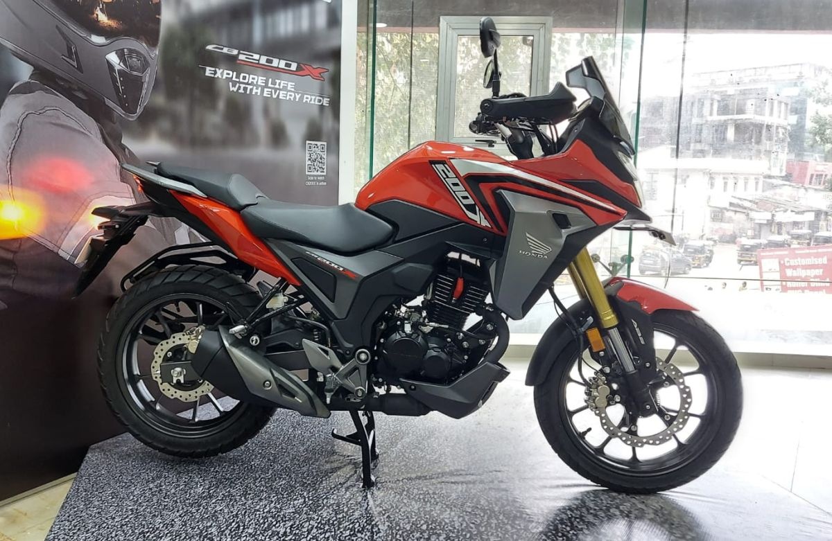 Honda,  CB200X,  moto adventure,  phan khuc adventure anh 2