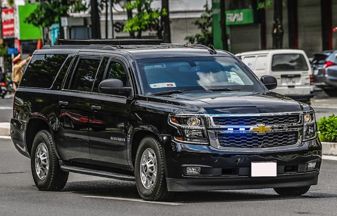 Chevrolet,  Suburban,  SUV gầm cao  ảnh 3 Chevrolet,  Suburban,  SUV gam cao anh 3