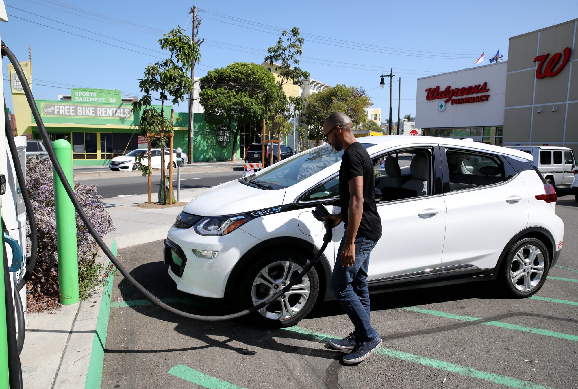 GM,  General Motors,  Chevrolet,  Bolt ảnh 1 GM,  General Motors,  Chevrolet,  Bolt anh 1