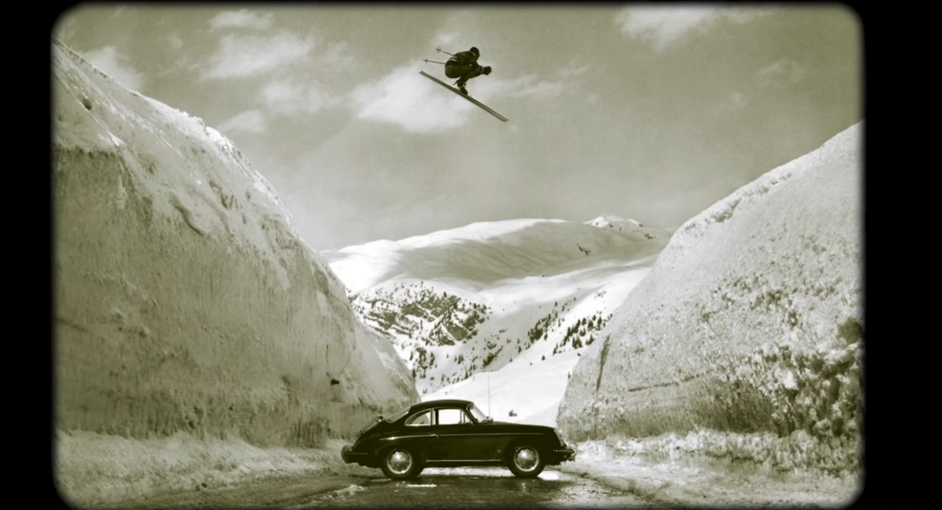 Porsche,  Taycan,  truot tuyet anh 1