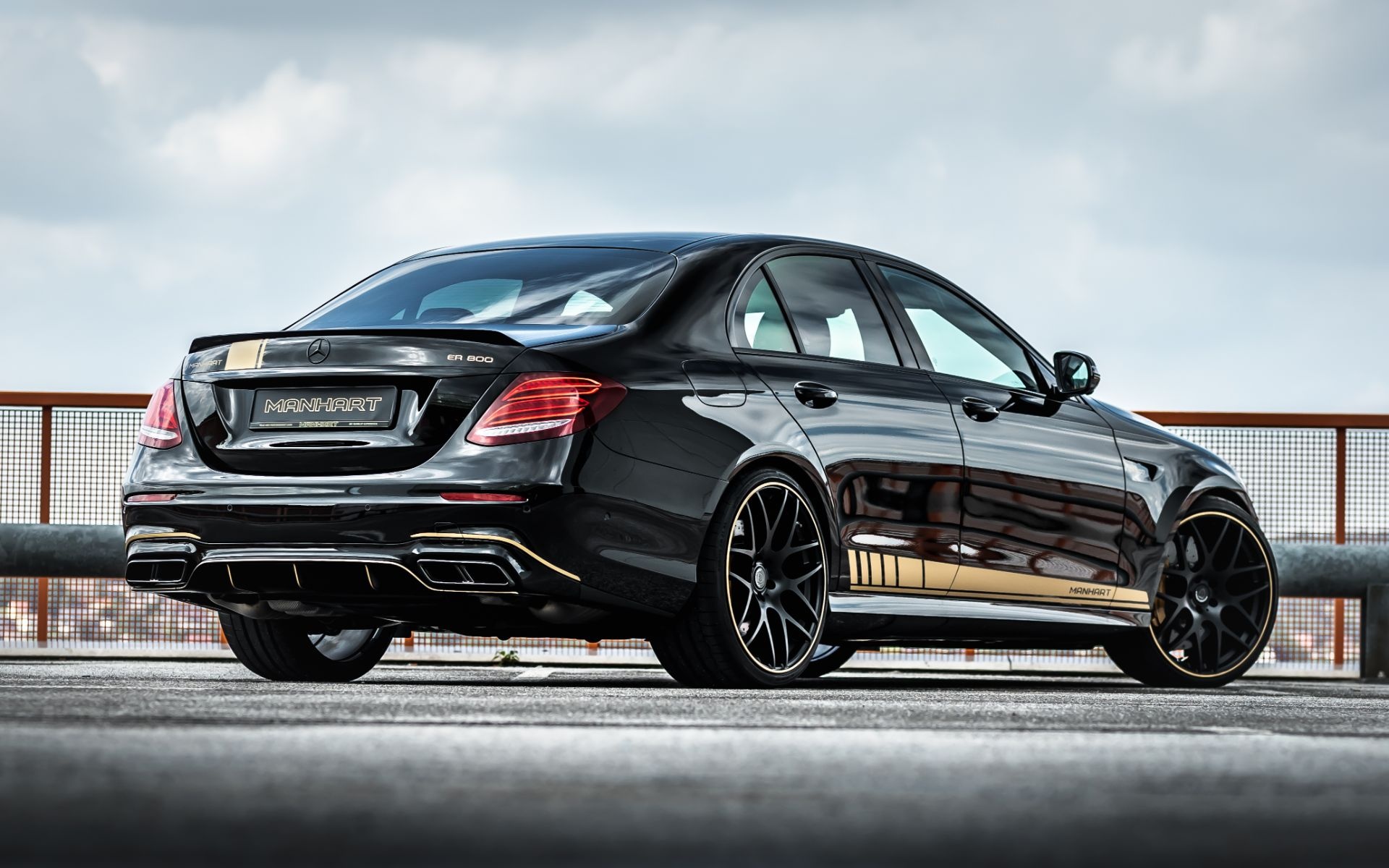 Mercedes-AMG,  E63 S,  Manhart anh 8