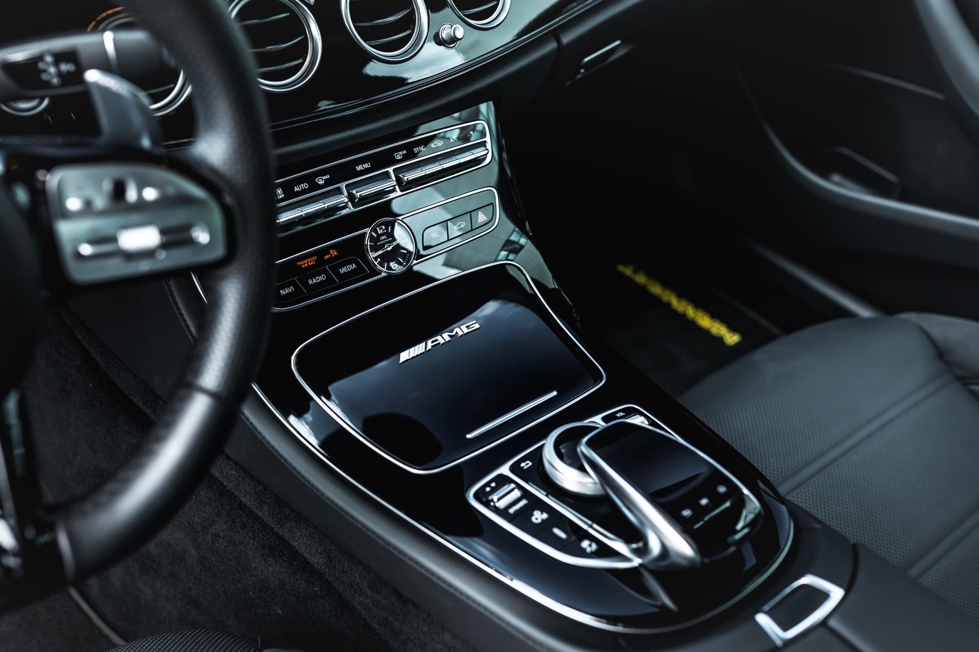 Mercedes-AMG,  E63 S,  Manhart anh 12