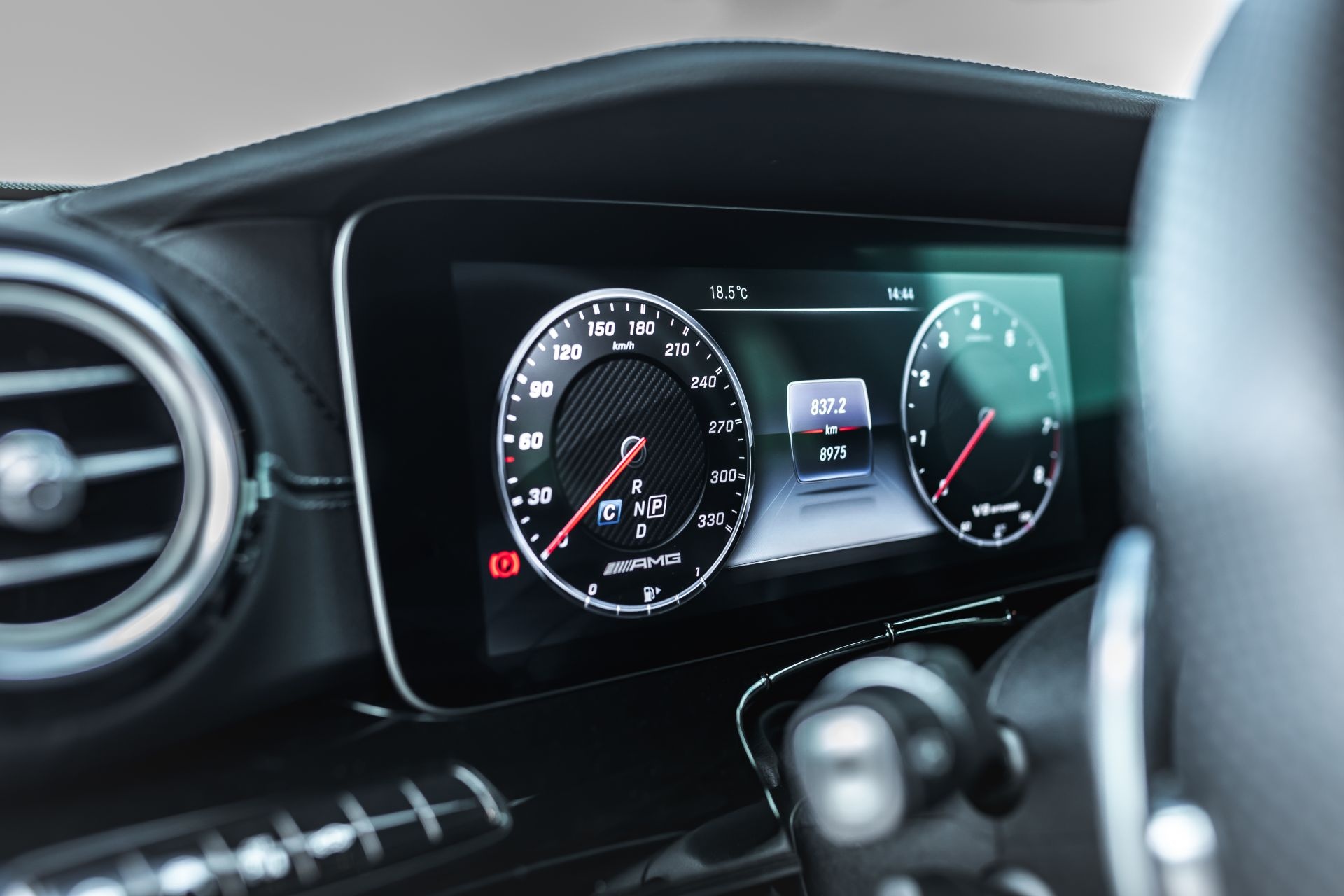 Mercedes-AMG,  E63 S,  Manhart anh 11