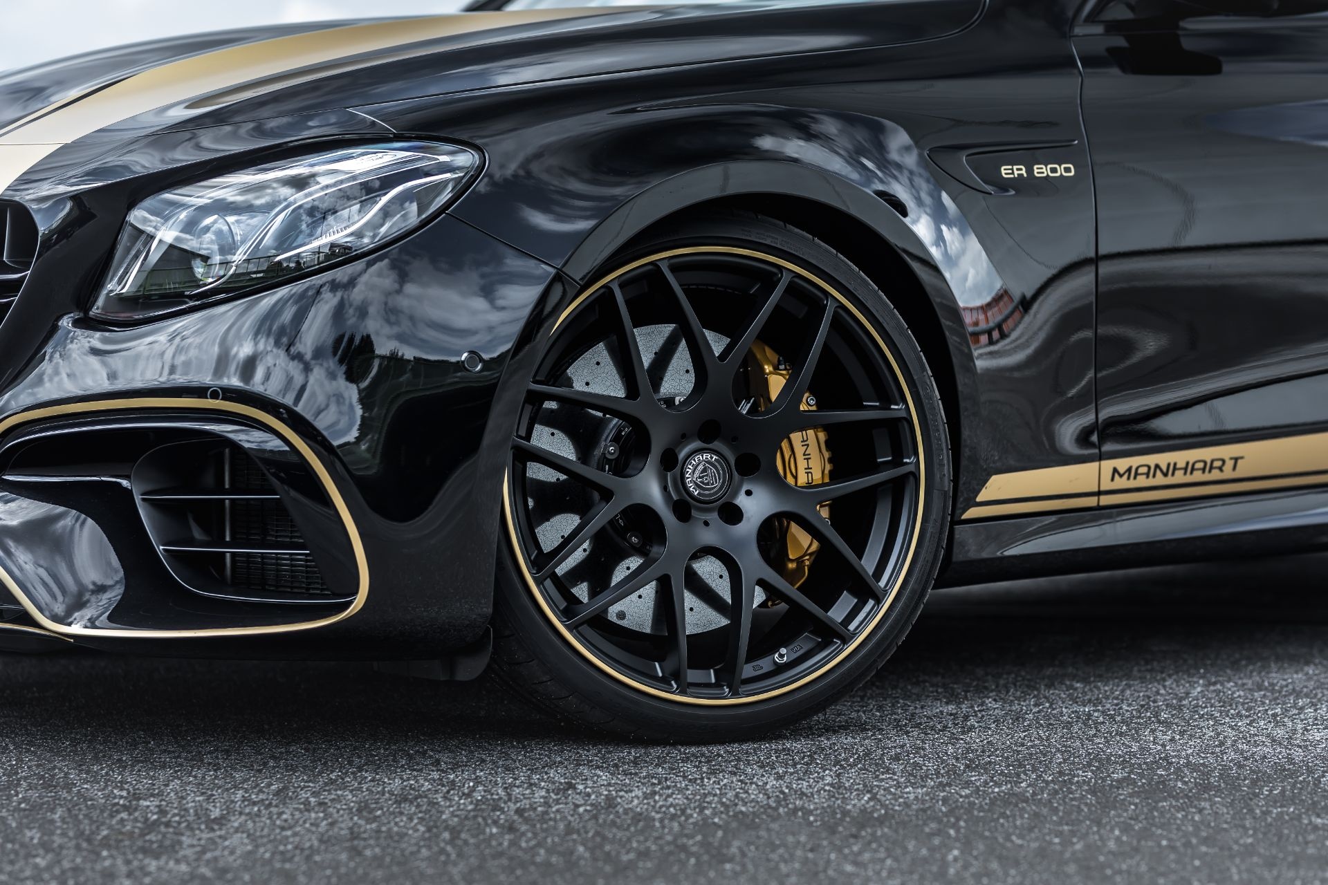 Mercedes-AMG,  E63 S,  Manhart anh 4