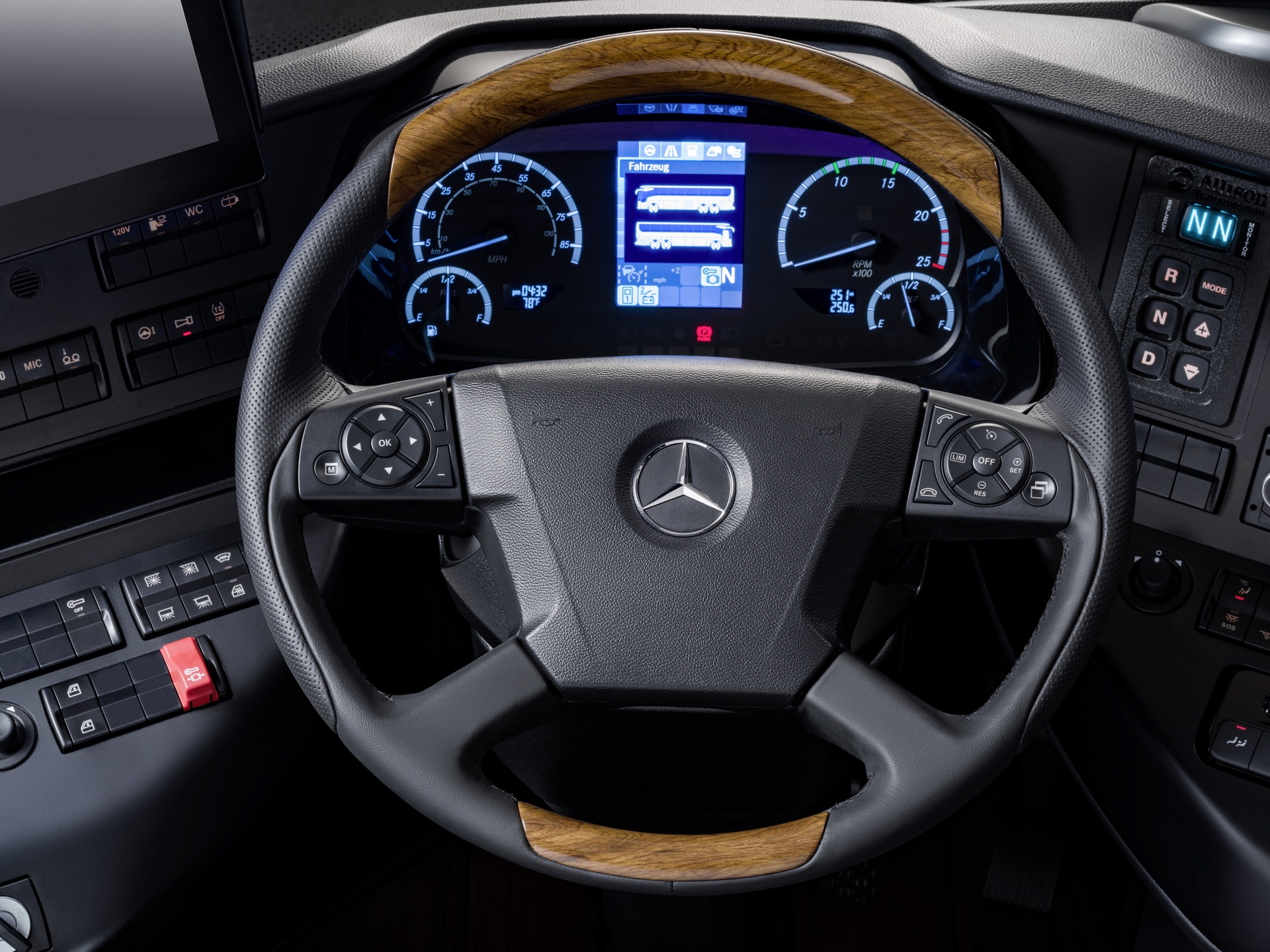 Mercedes-Benz, xe buýt, Tourrider Premium, Tourrider Business ảnh 10 Mercedes-Benz, xe buyt, Tourrider Premium, Tourrider Business anh 10