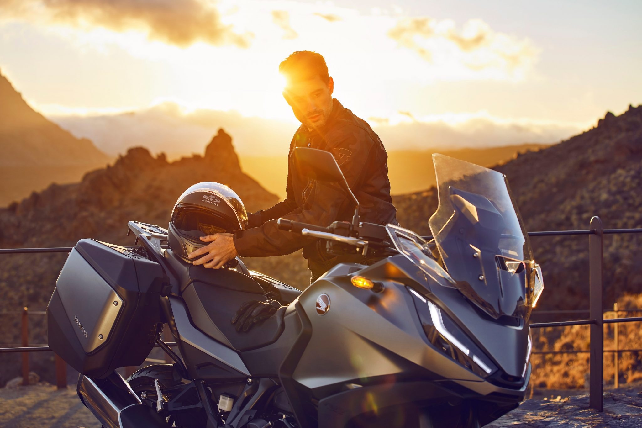 Honda NT1100  ảnh 2 Honda NT1100 anh 2