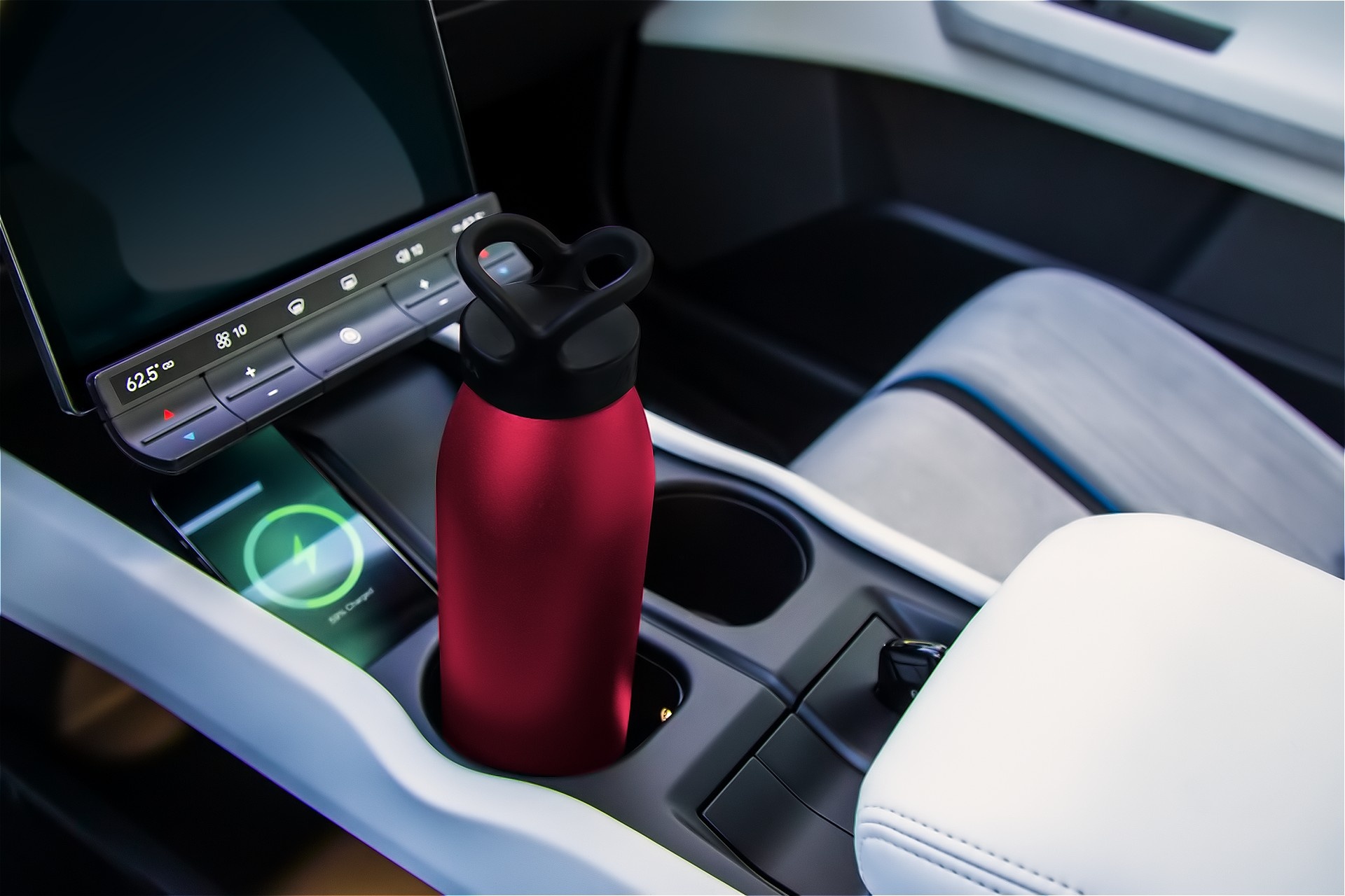 Fisker,  Ocean,  xe dien gam cao anh 14