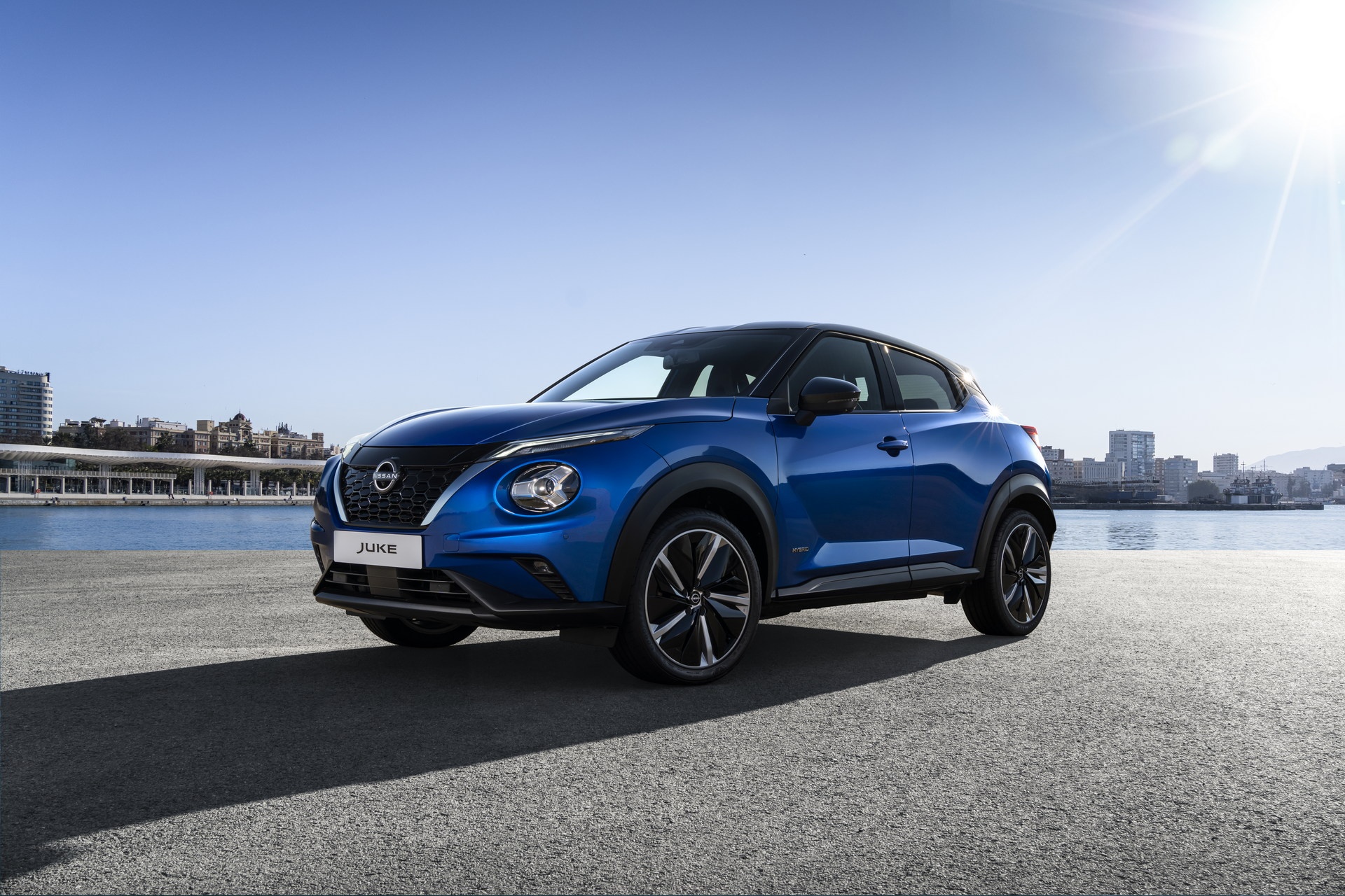 Nissan Juke 2022 co phien ban hybrid hinh anh