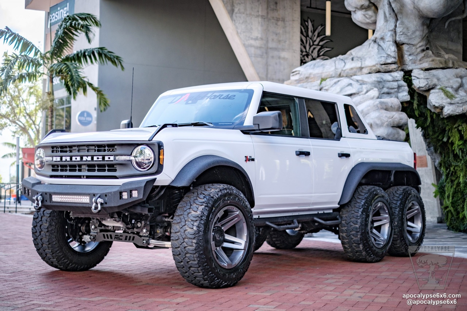 Ford,  Bronco,  SUV địa hình ảnh 5 Ford,  Bronco,  SUV dia hinh anh 5