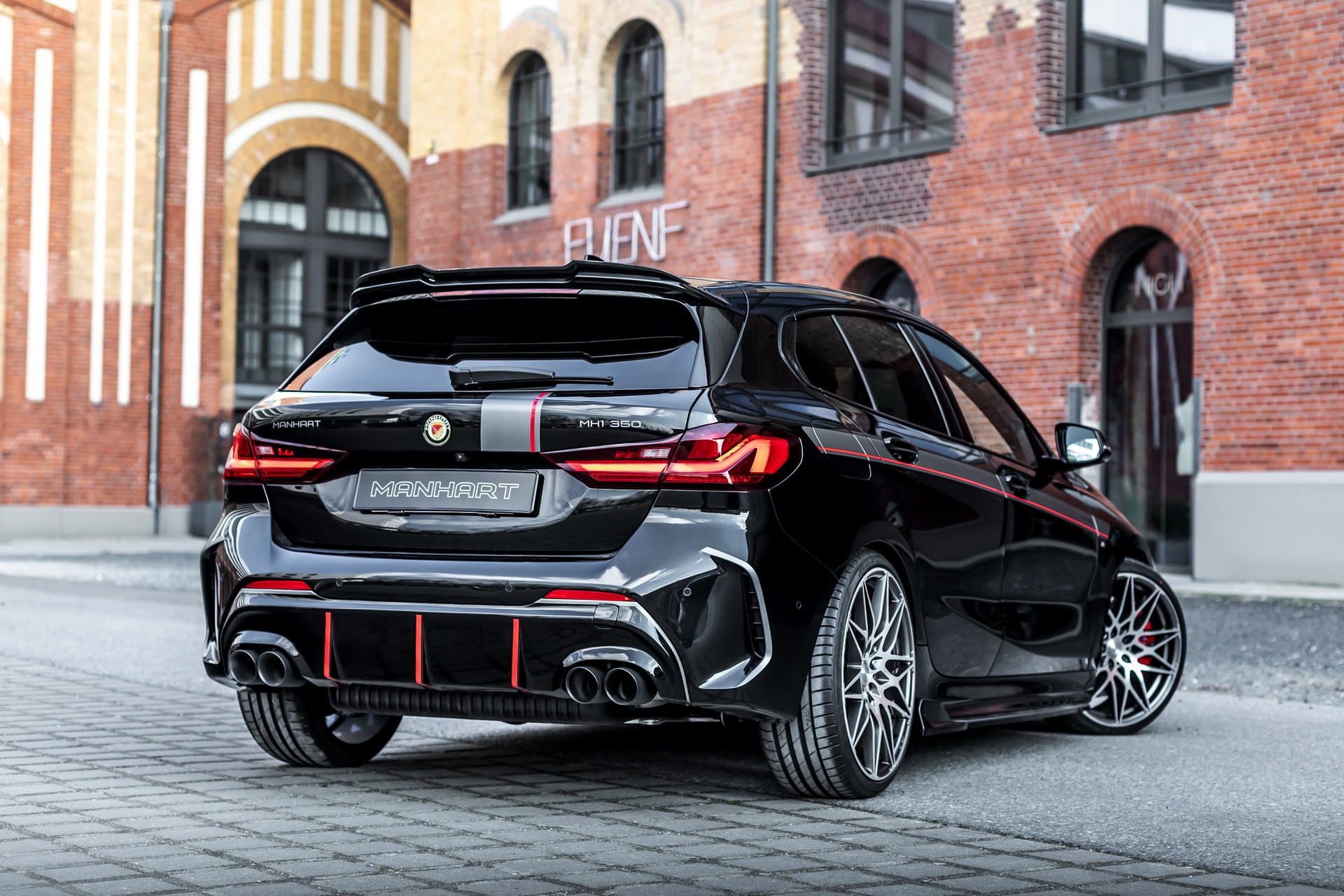 BMW, M135i xDrive, hatchback ảnh 3 BMW, M135i xDrive, hatchback anh 3