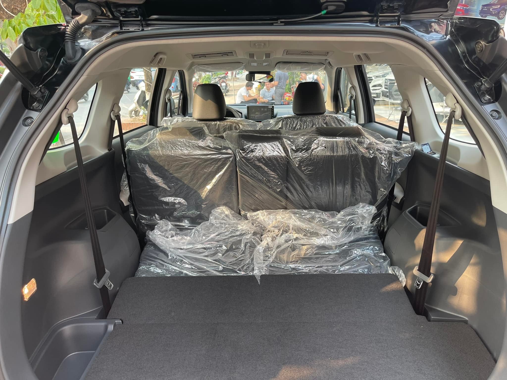 Toyota,  Veloz Cross anh 5