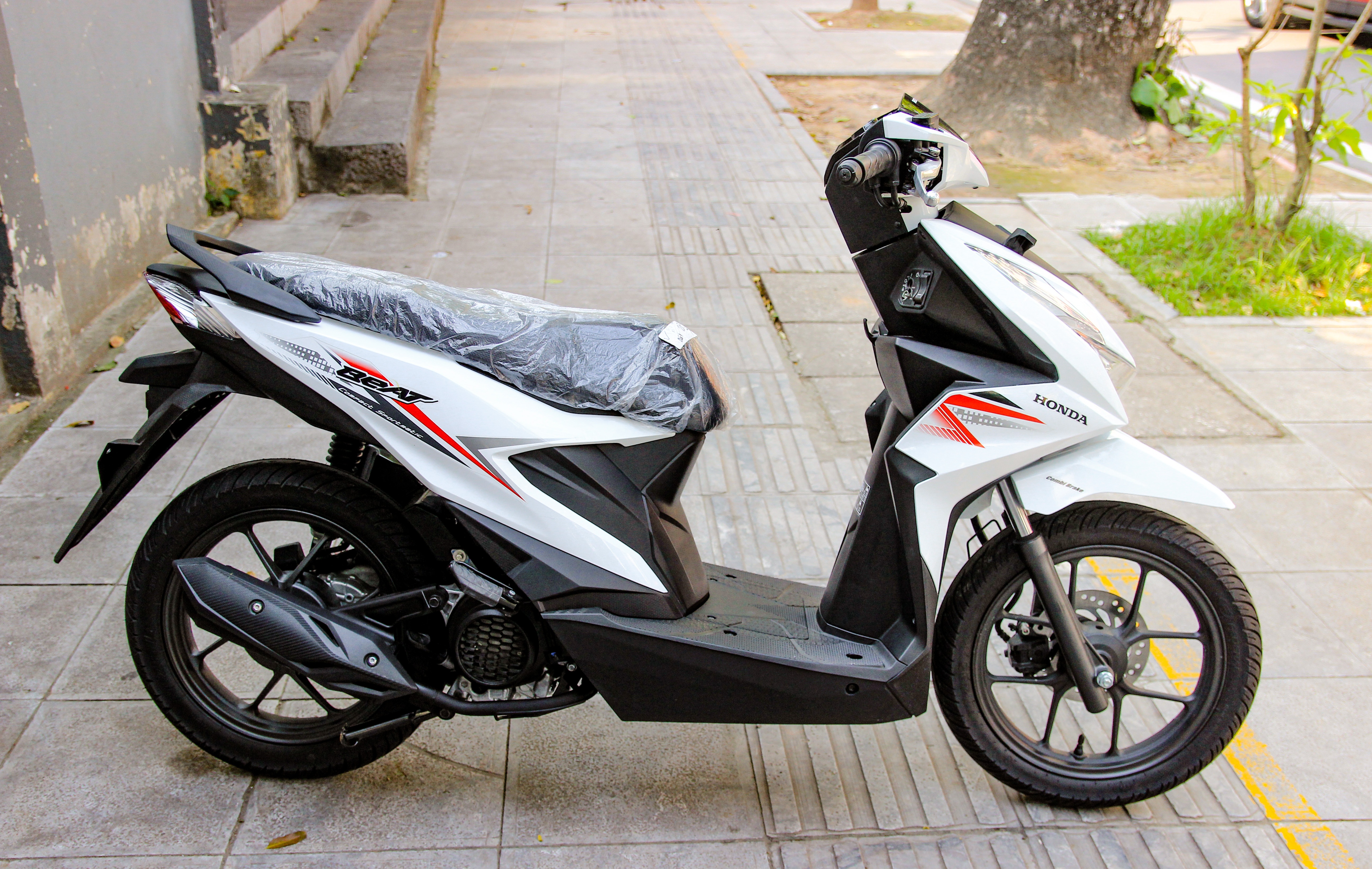 Honda,  xe tay ga,  BeAT ảnh 2 Honda,  xe tay ga,  BeAT anh 2