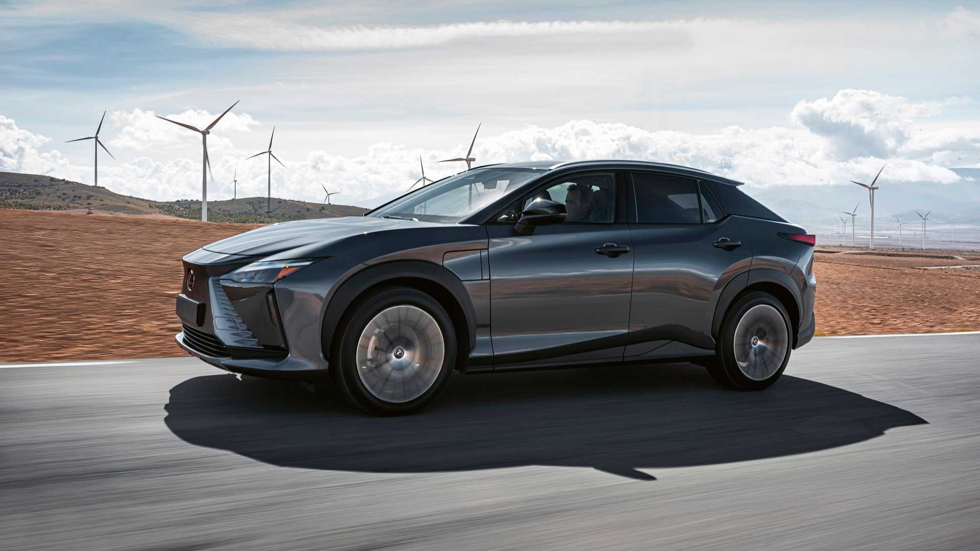 Lexus,  RZ450e,  xe điện ảnh 7 Lexus,  RZ450e,  xe dien anh 7