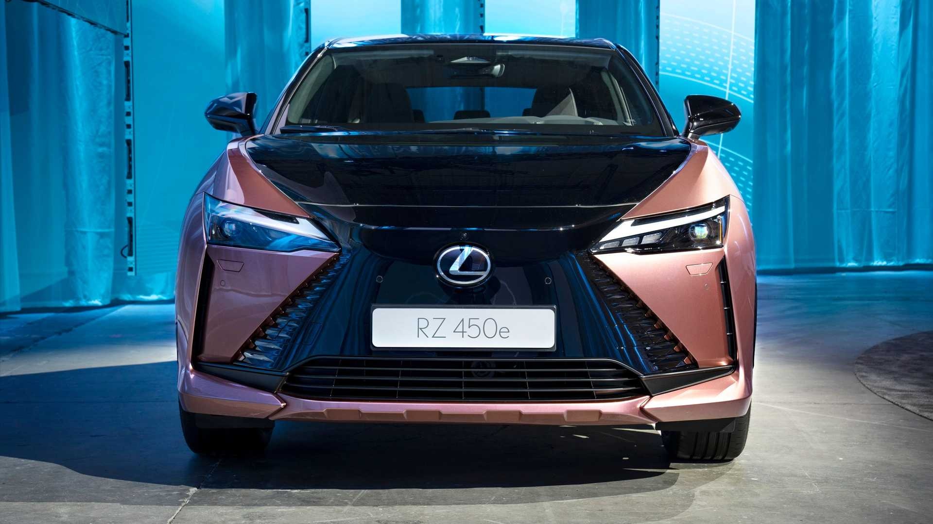 Lexus,  RZ450e,  xe điện ảnh 2 Lexus,  RZ450e,  xe dien anh 2