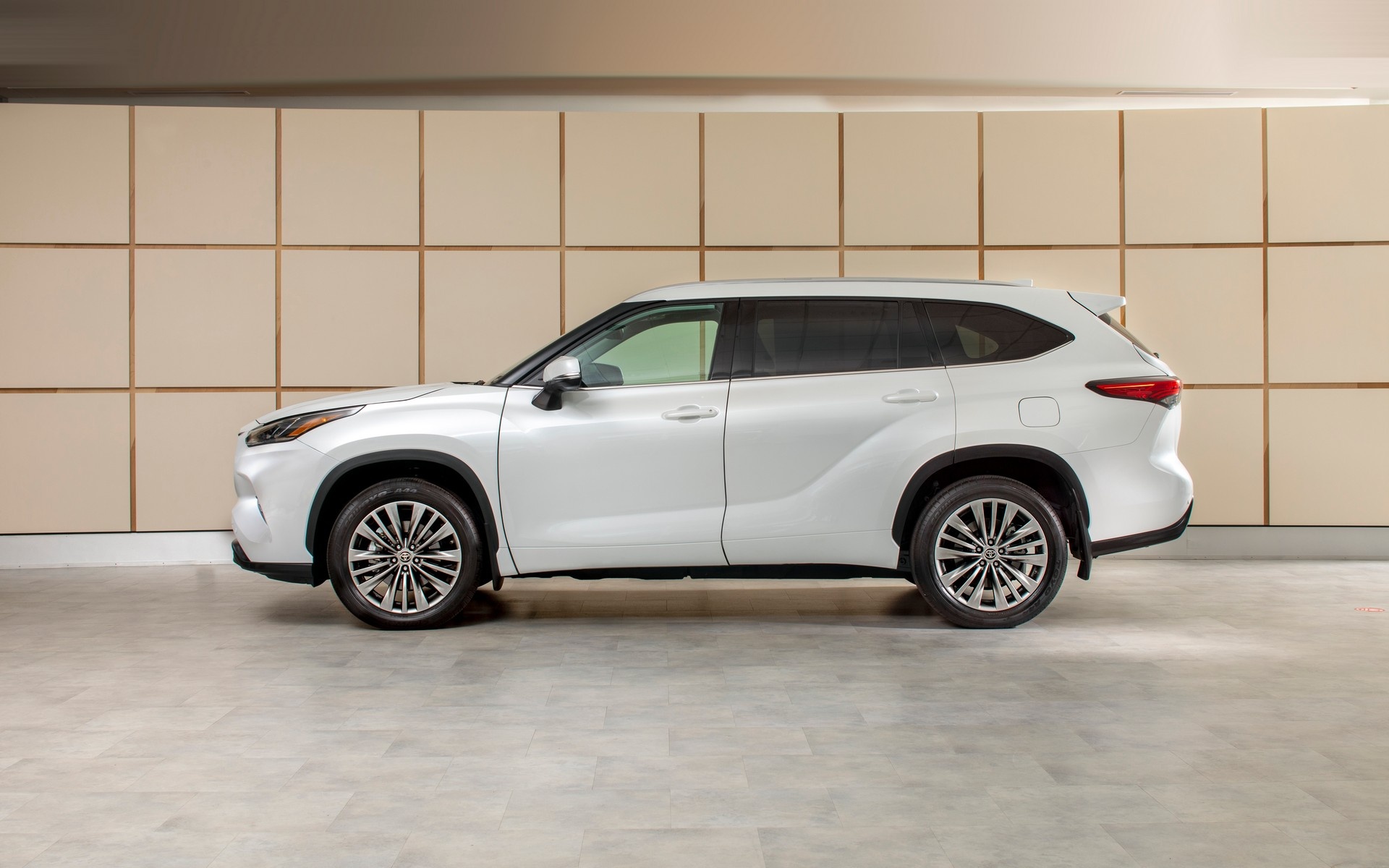 Toyota,  Highlander,  động cơ tăng áp ảnh 5 Toyota,  Highlander,  dong co tang ap anh 5
