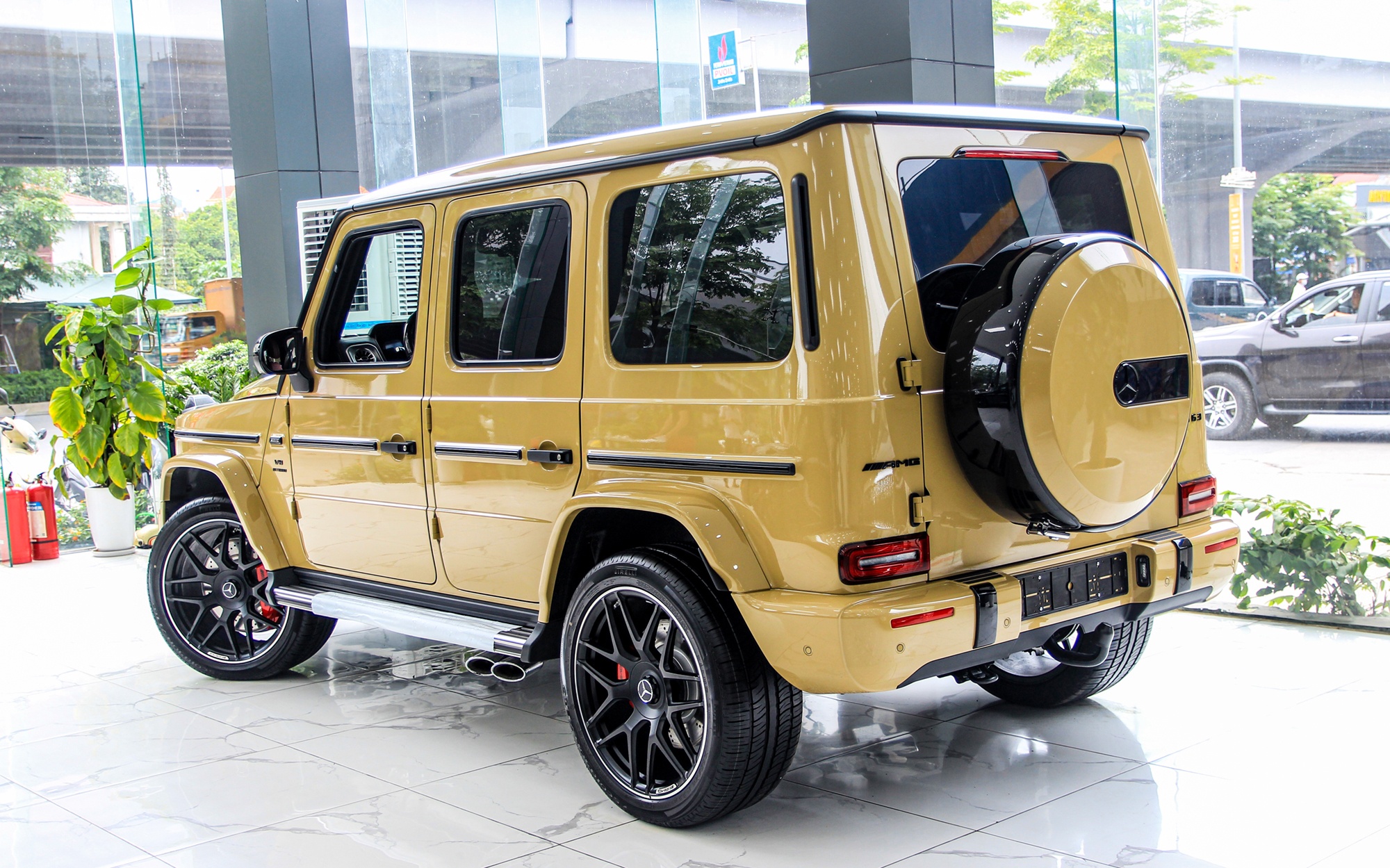 Mercedes-AMG, AMG, G63, SUV địa hình, màu vàng cát ảnh 4 Mercedes-AMG, AMG, G63, SUV dia hinh, mau vang cat anh 4