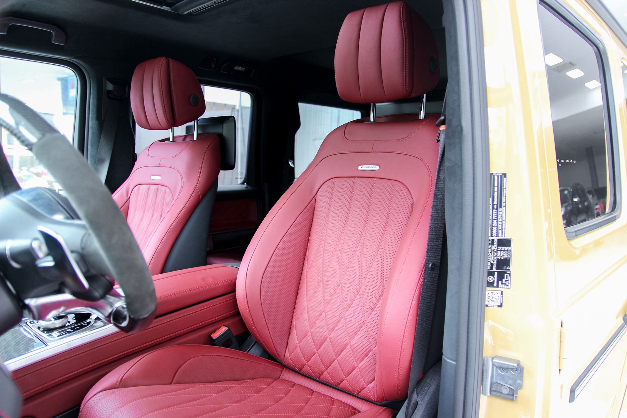 Mercedes-AMG, AMG, G63, SUV địa hình, màu vàng cát ảnh 13 Mercedes-AMG, AMG, G63, SUV dia hinh, mau vang cat anh 13