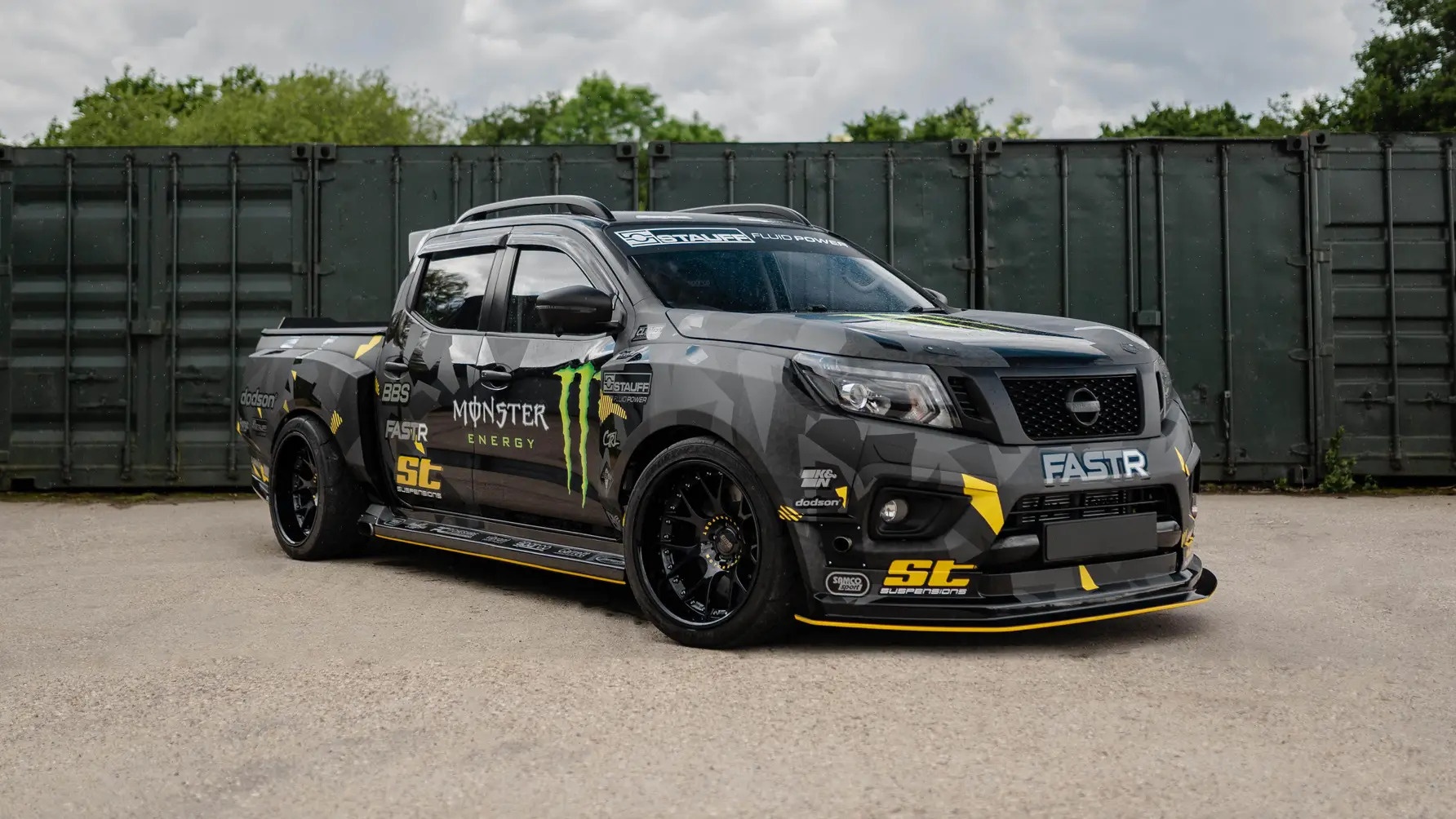 Nissan. Navara,  xe the thao,  xe ban tai anh 1