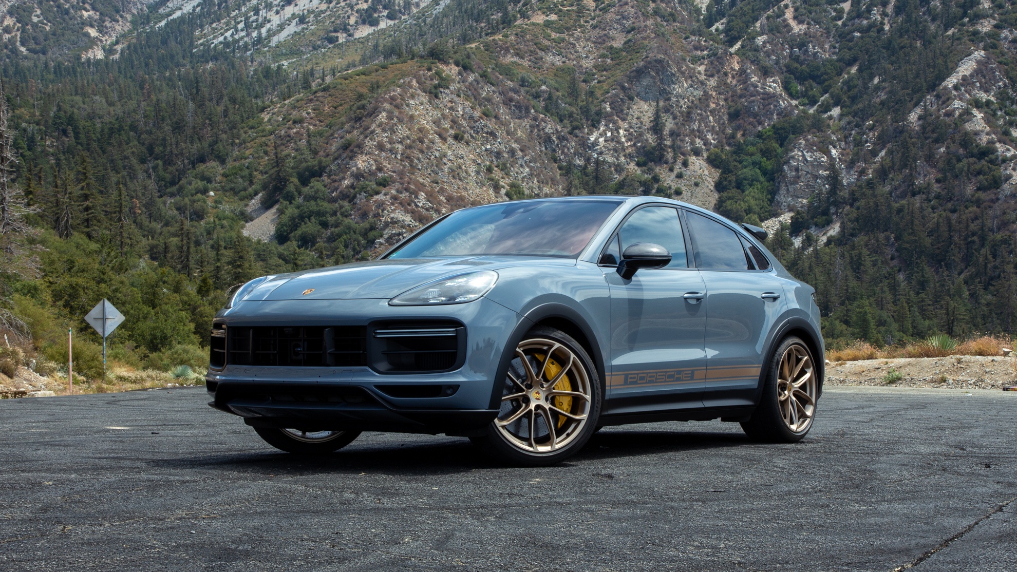 Porsche,  Cayenne,  SUV thể thao ảnh 5 Porsche,  Cayenne,  SUV the thao anh 5