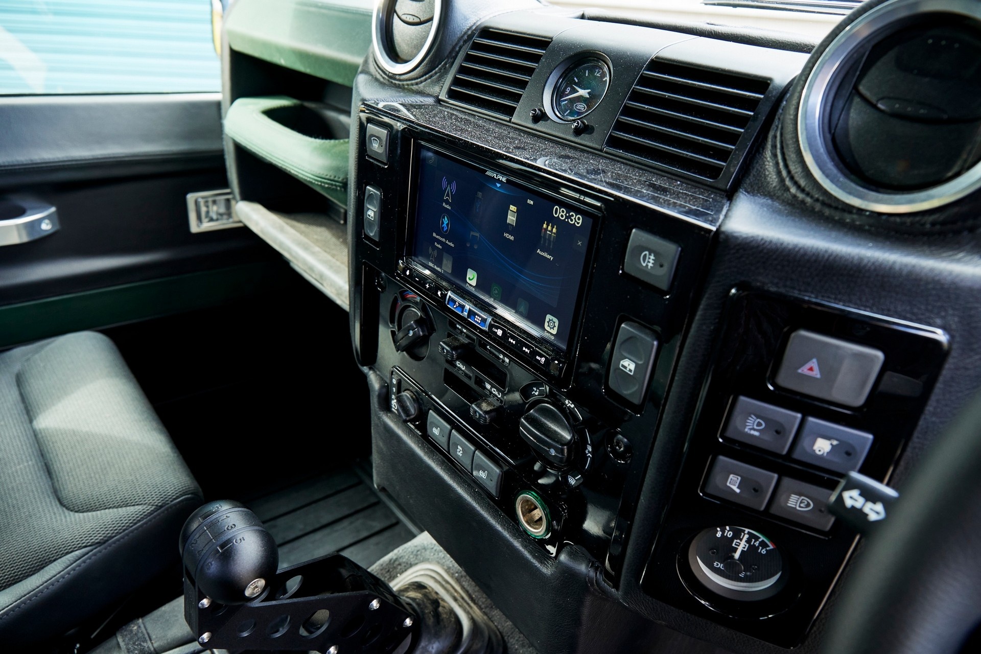 Land Rover,  Defender,  bán tải ảnh 4 Land Rover,  Defender,  ban tai anh 4