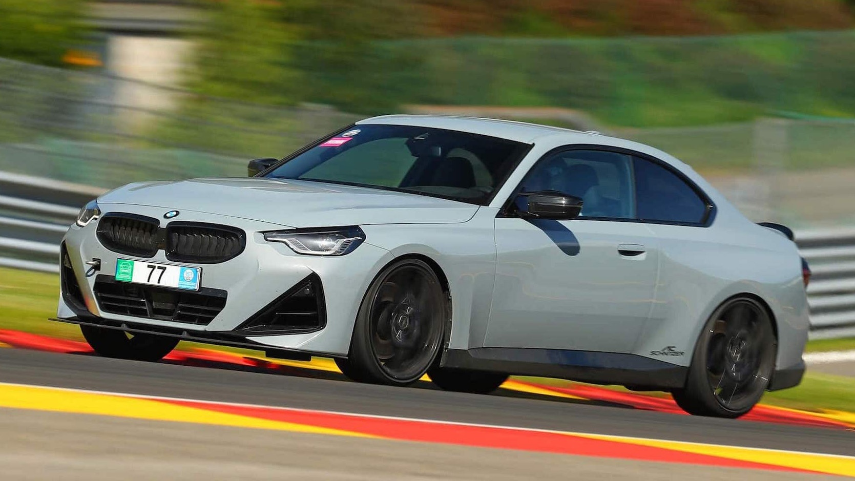 BMW M240i ban do manh 414 ma luc hinh anh