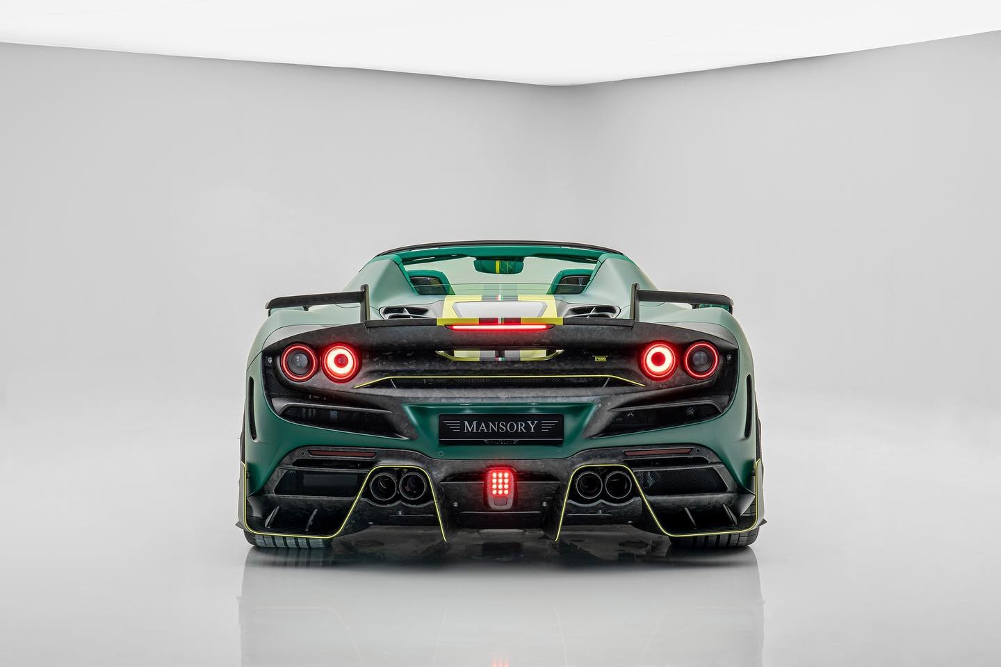 Ferrari,  Mansory,  F8 Spider anh 6