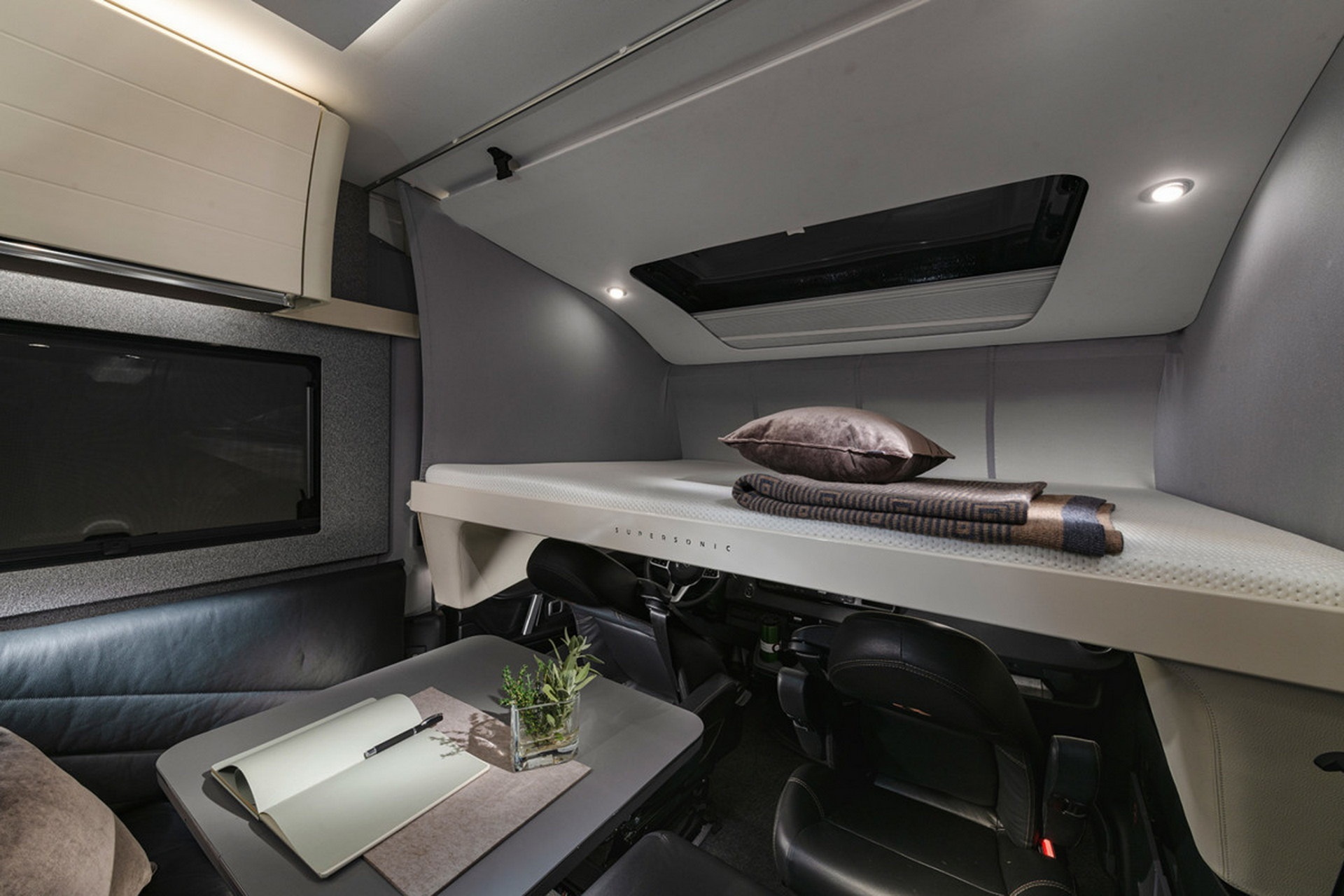 Mercedes-Benz,  Sprinter,  Adria,   ảnh 16 Mercedes-Benz,  Sprinter,  Adria, anh 16
