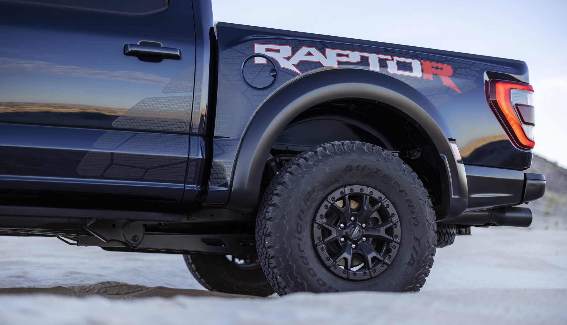 Ford,  F-150 Raptor R,  bán tải ảnh 8 Ford,  F-150 Raptor R,  ban tai anh 8