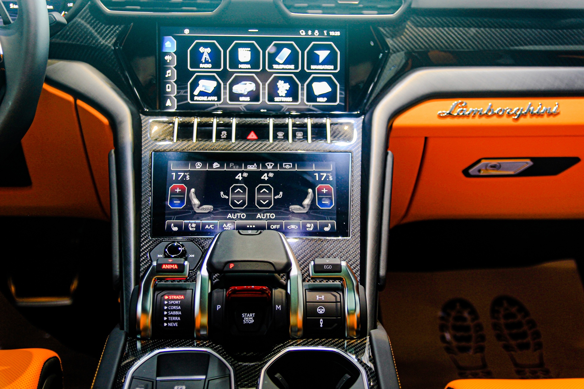 Lamborghini, Urus ảnh 12 Lamborghini, Urus anh 12