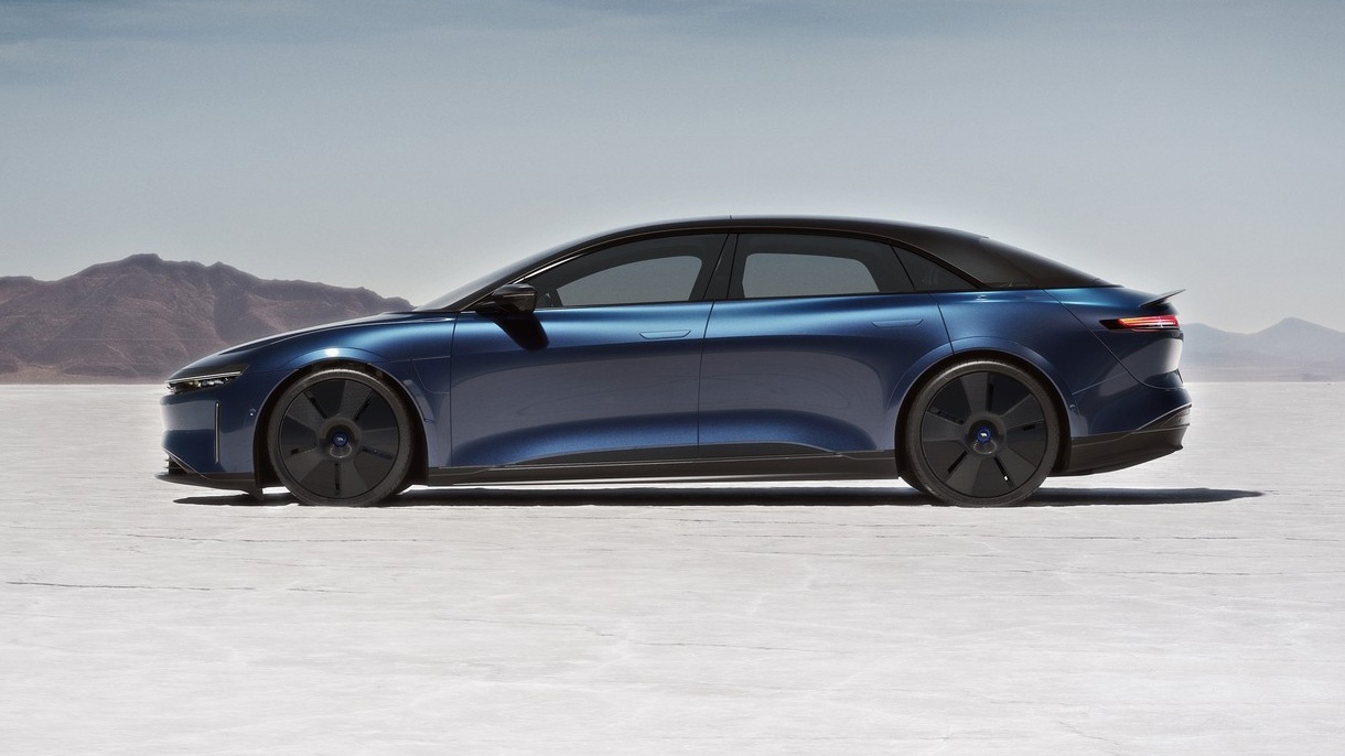 Lucid,  Air Sapphire, anh 1