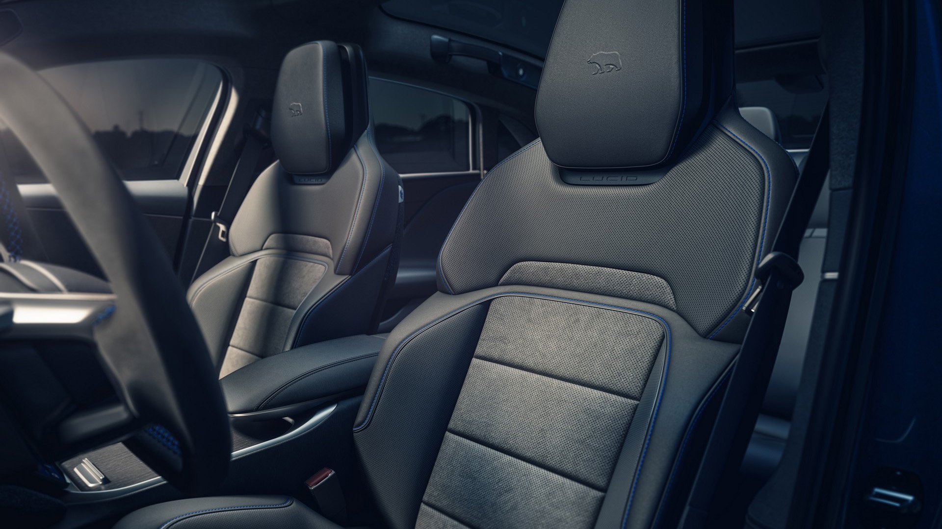 Lucid,  Air Sapphire, anh 11