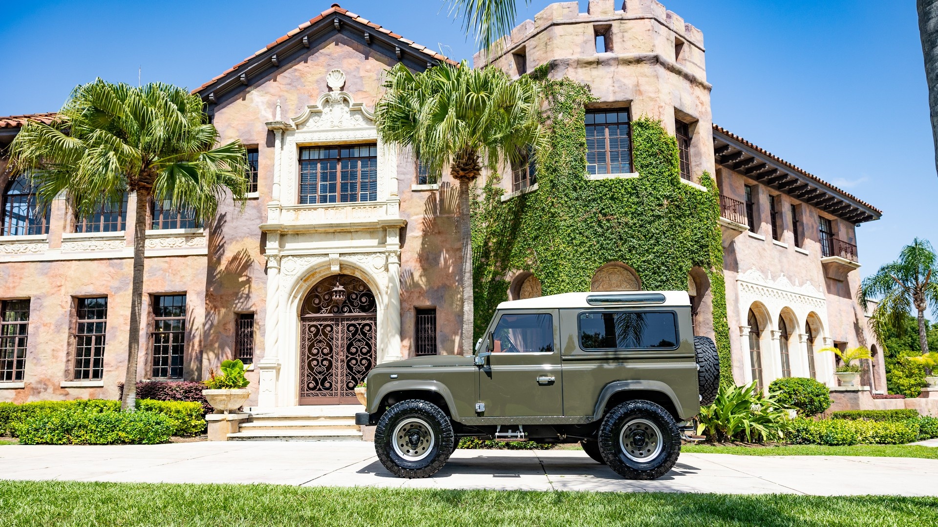 Land Rover,  Defender,  Defender 90 anh 4