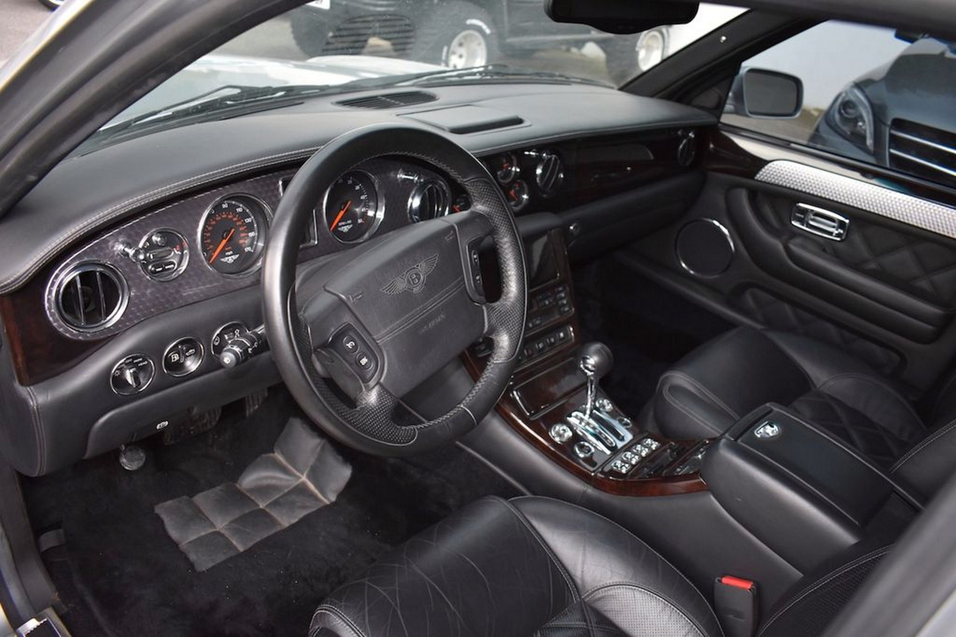 Bentley,  Arnage,  Pinifarina ảnh 4 Bentley,  Arnage,  Pinifarina anh 4