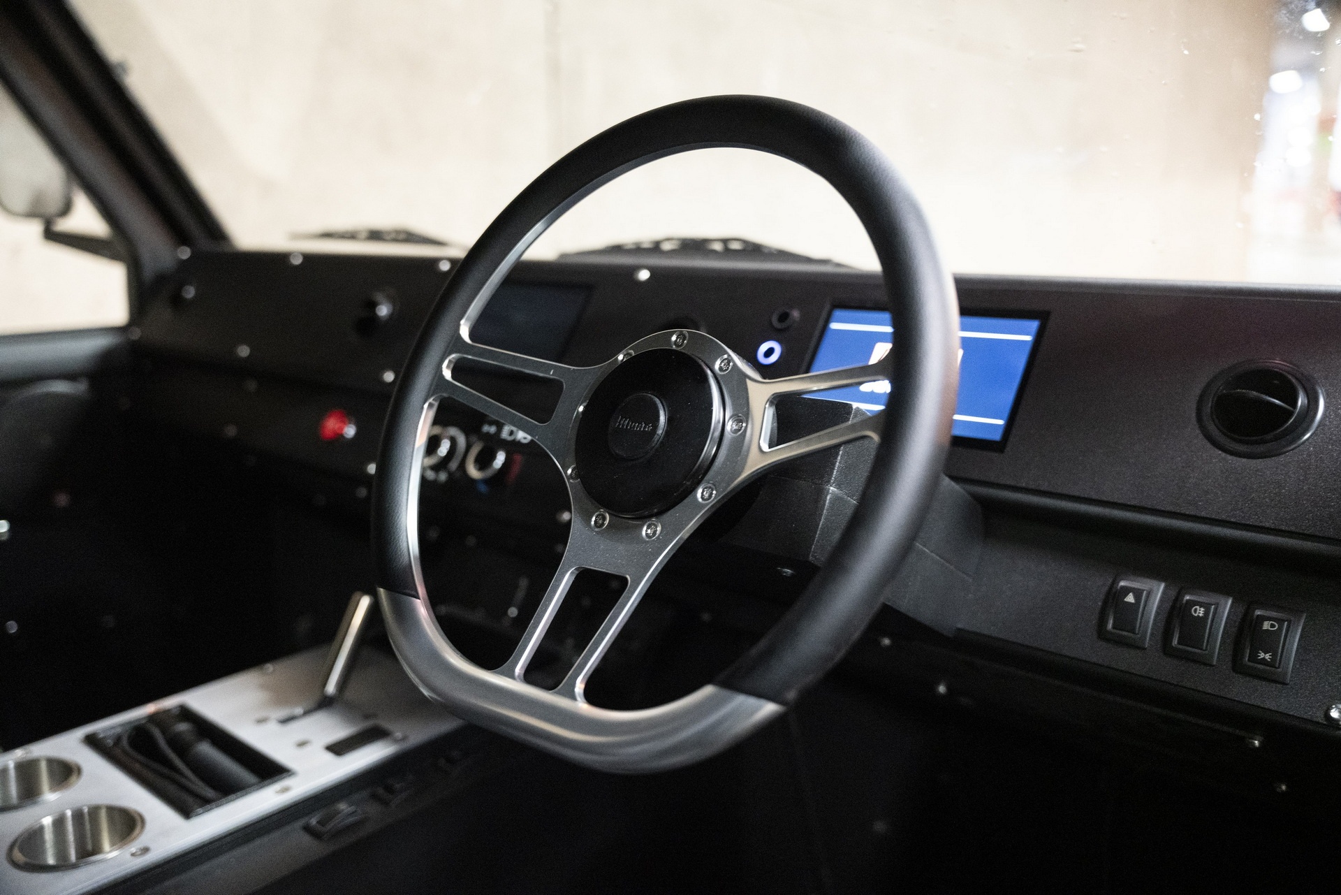 Murano,  MK-1,  xe SUV anh 5