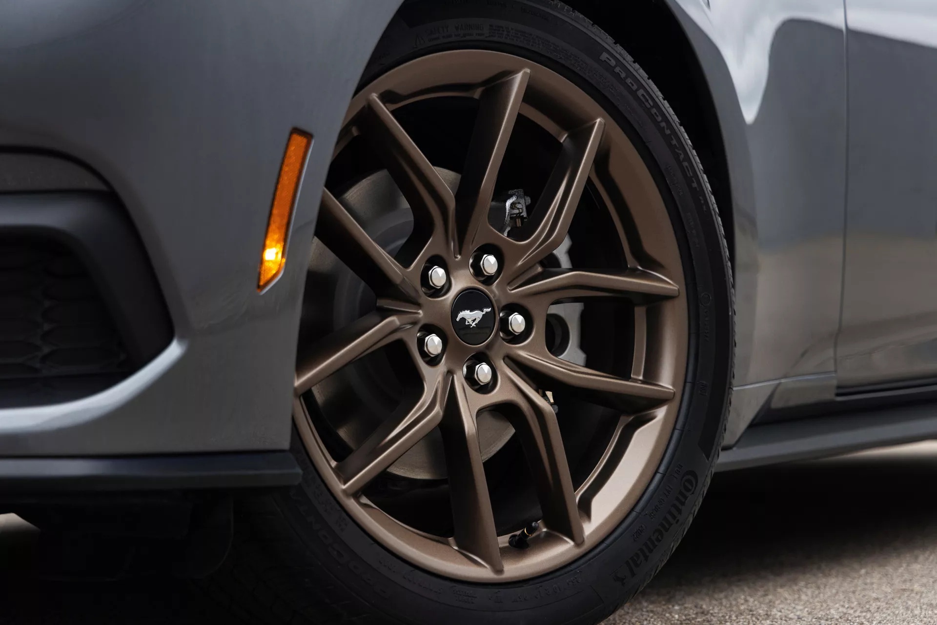 Ford,  Mustang,  động cơ EcoBoost ảnh 7 Ford,  Mustang,  dong co EcoBoost anh 7