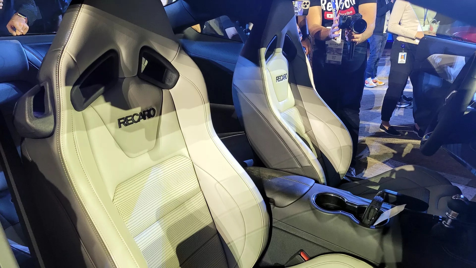 Ford,  Mustang,  động cơ EcoBoost ảnh 19 Ford,  Mustang,  dong co EcoBoost anh 19
