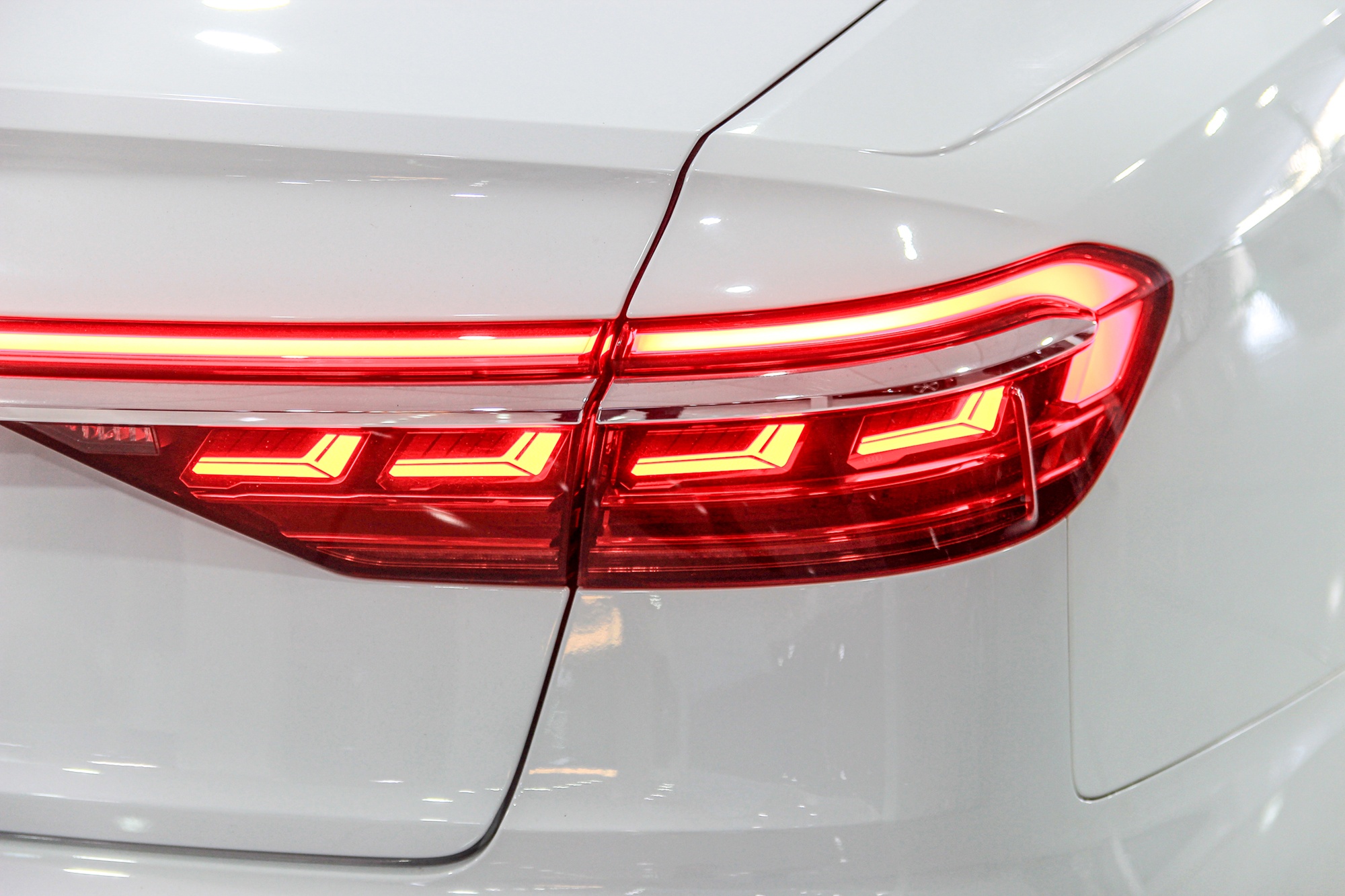 Audi,  S8,  A8,  sedan cao cap anh 6