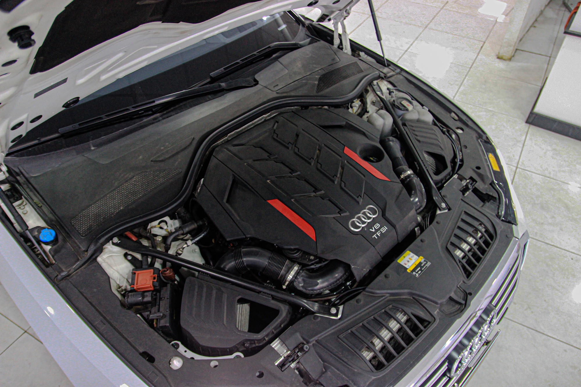 Audi,  S8,  A8,  sedan cao cap anh 18