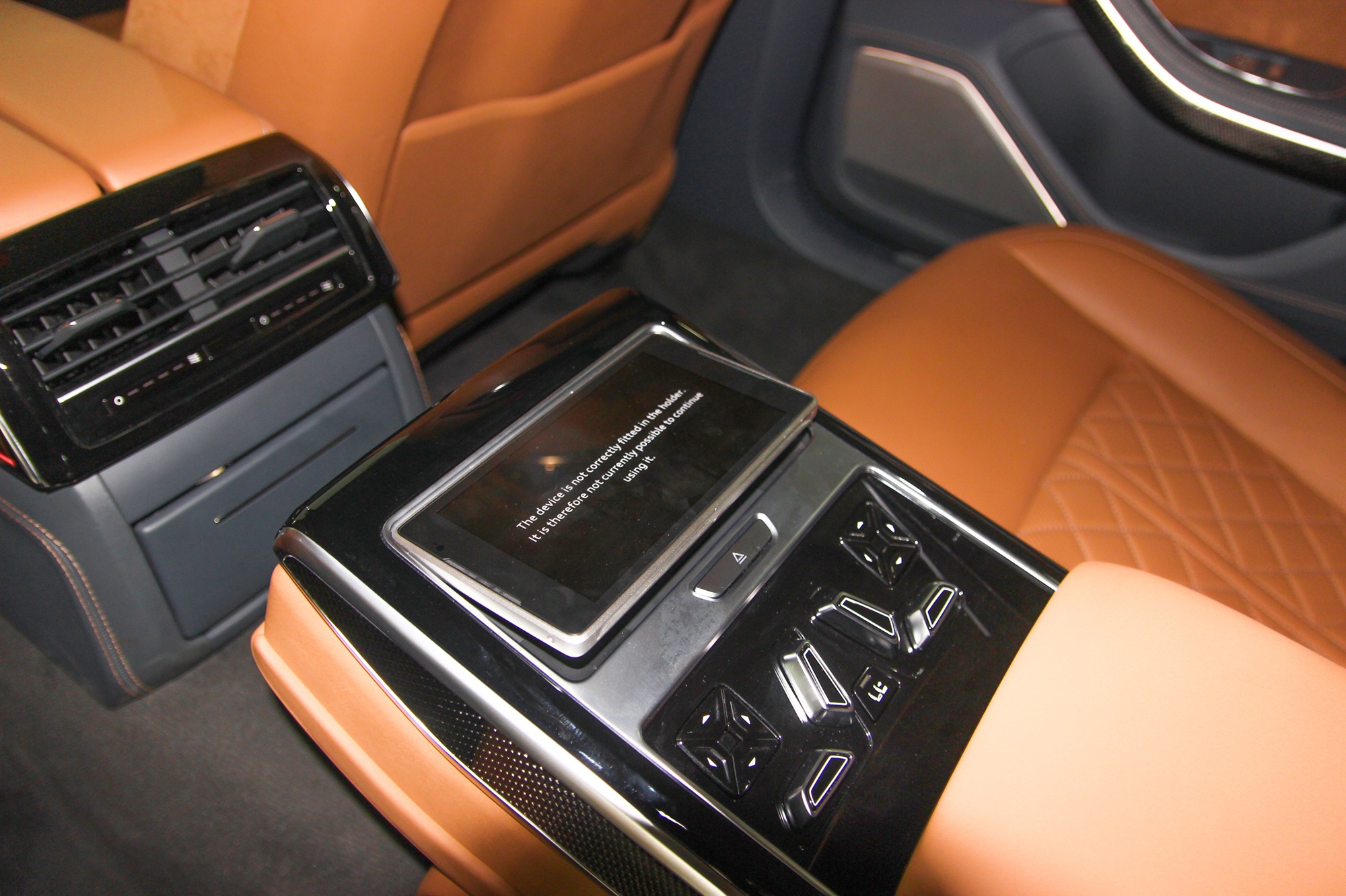 Audi,  S8,  A8,  sedan cao cap anh 17