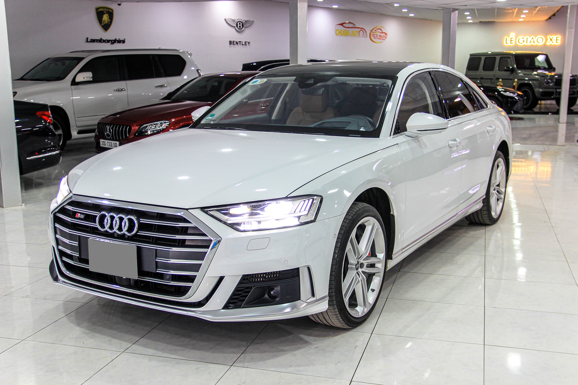 Audi,  S8,  A8,  sedan cao cap anh 2