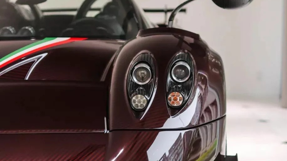 Pagani, Huayra Roadster BC ảnh 7 Pagani, Huayra Roadster BC anh 7