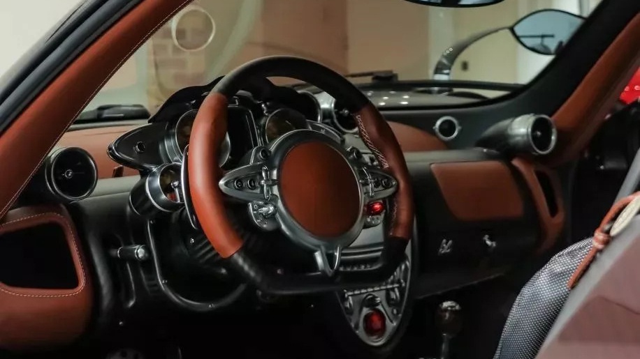Pagani, Huayra Roadster BC ảnh 6 Pagani, Huayra Roadster BC anh 6