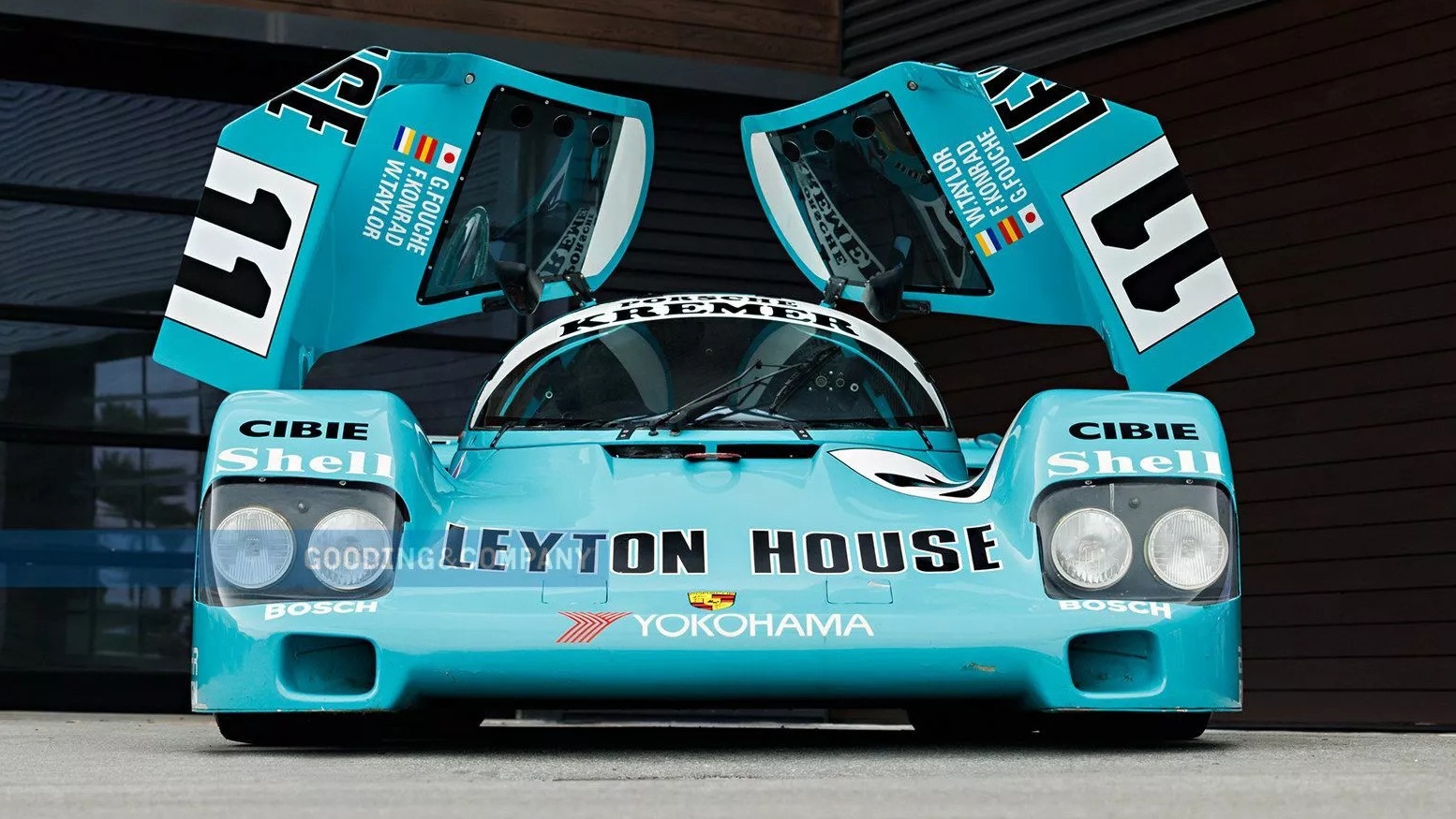 Chiec xe dua dac biet cua Porsche sap duoc ban dau gia hinh anh